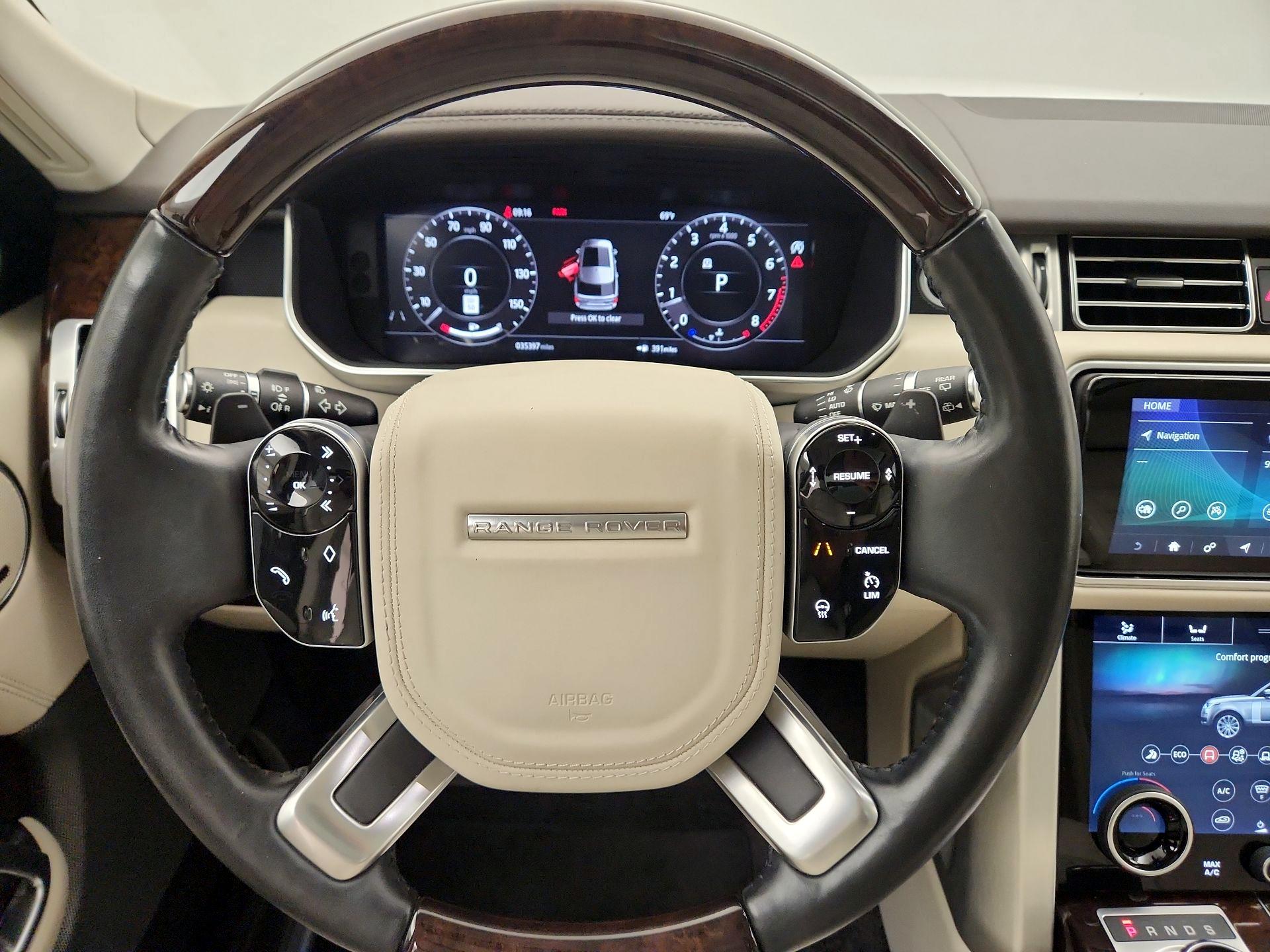 Thumbnail: 2020 Land Rover Range Rover - 10