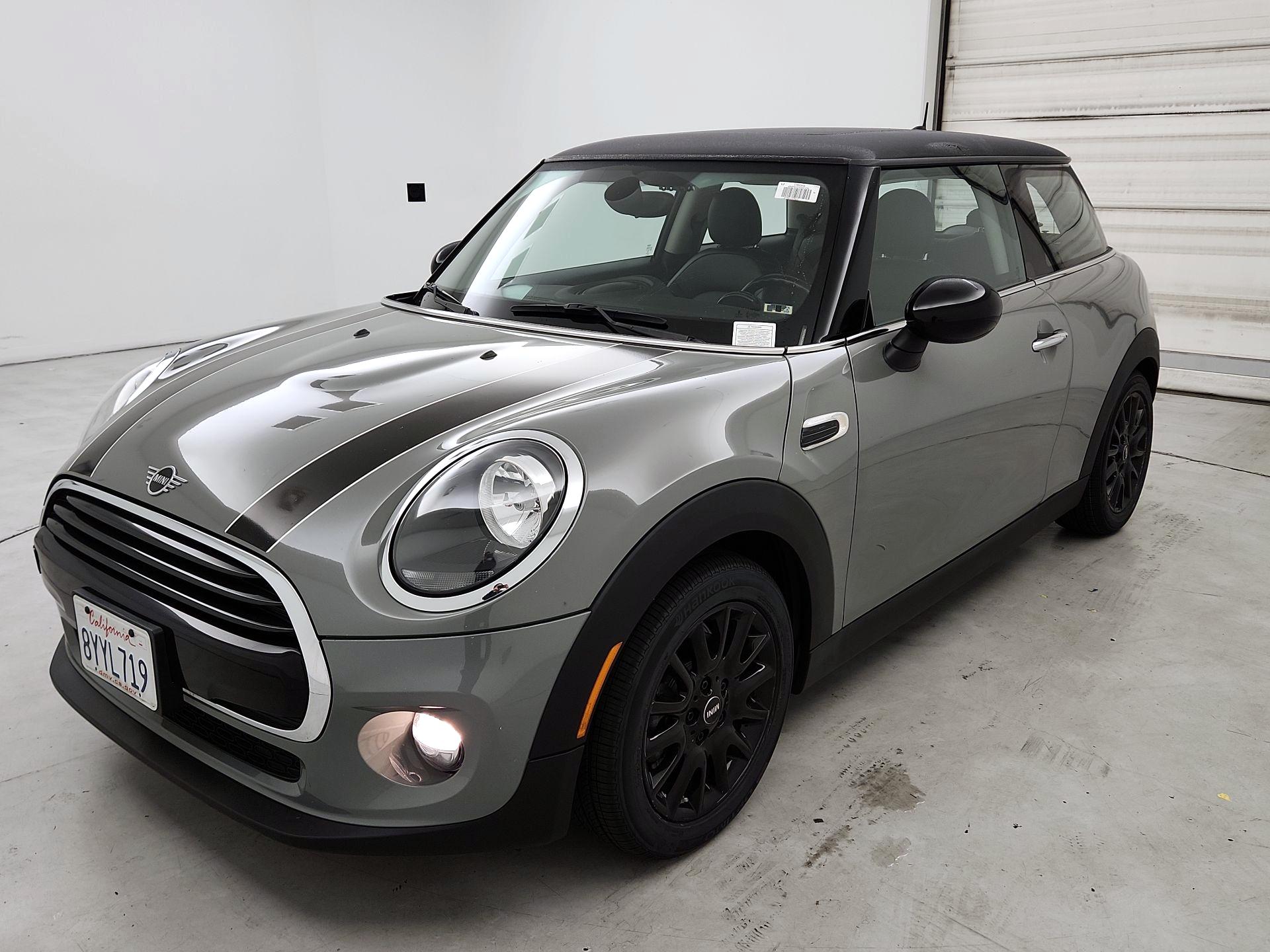 Thumbnail: 2019 MINI Cooper Hardtop - 3