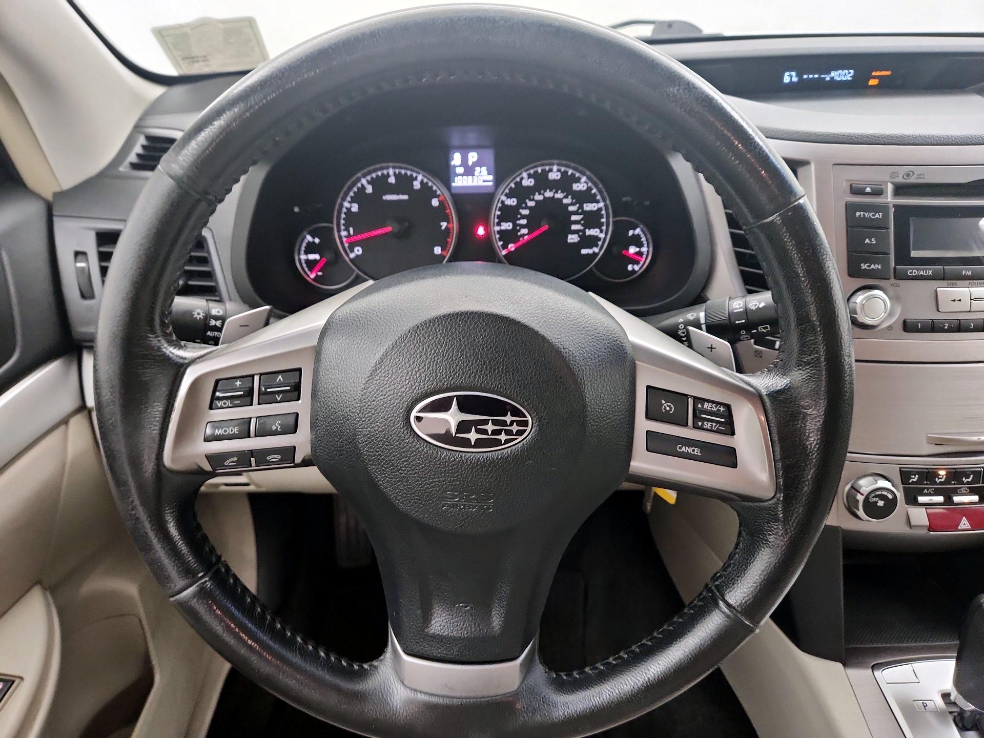 Thumbnail: 2013 Subaru Outback - 10
