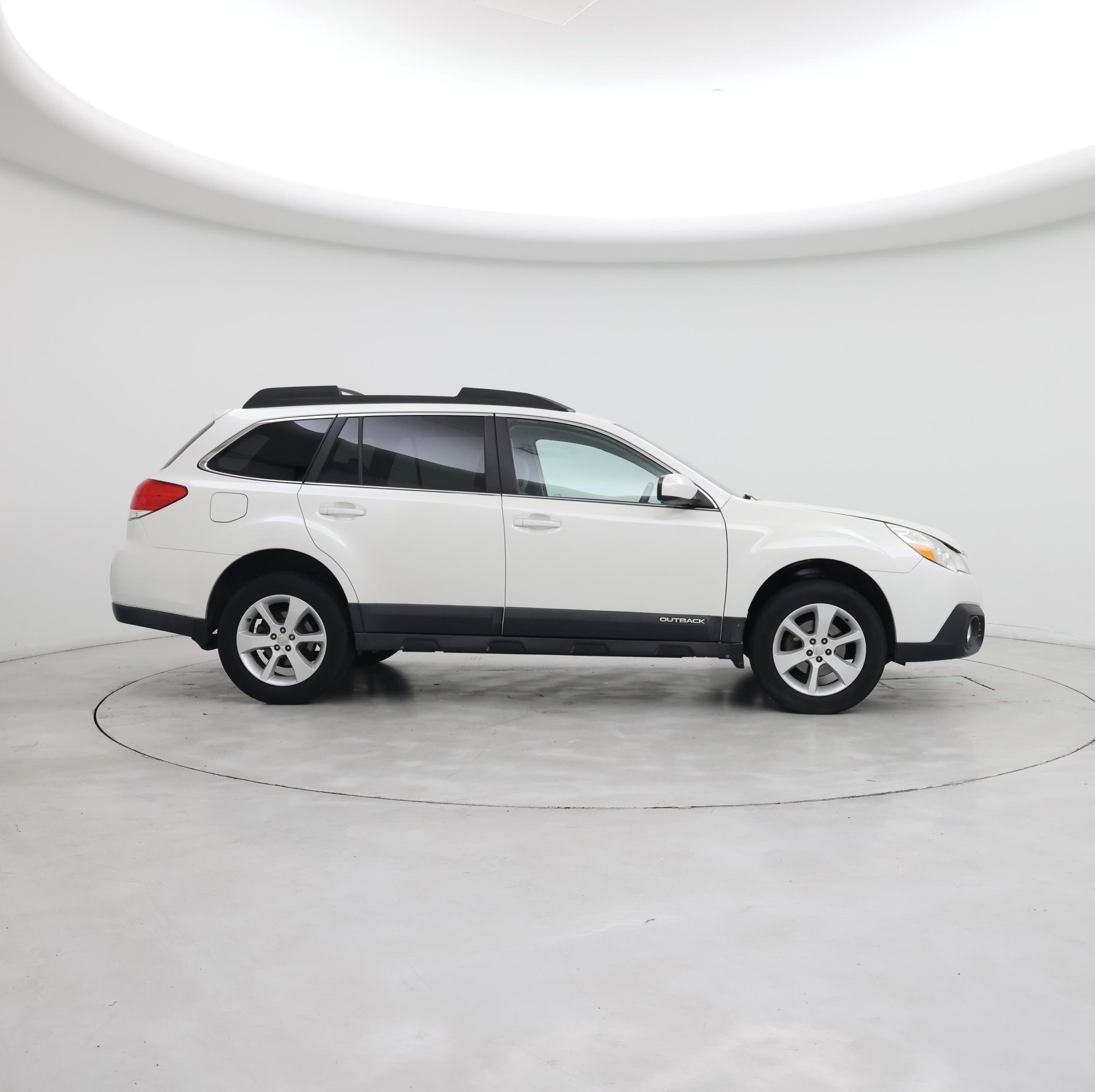 Thumbnail: 2013 Subaru Outback - 7