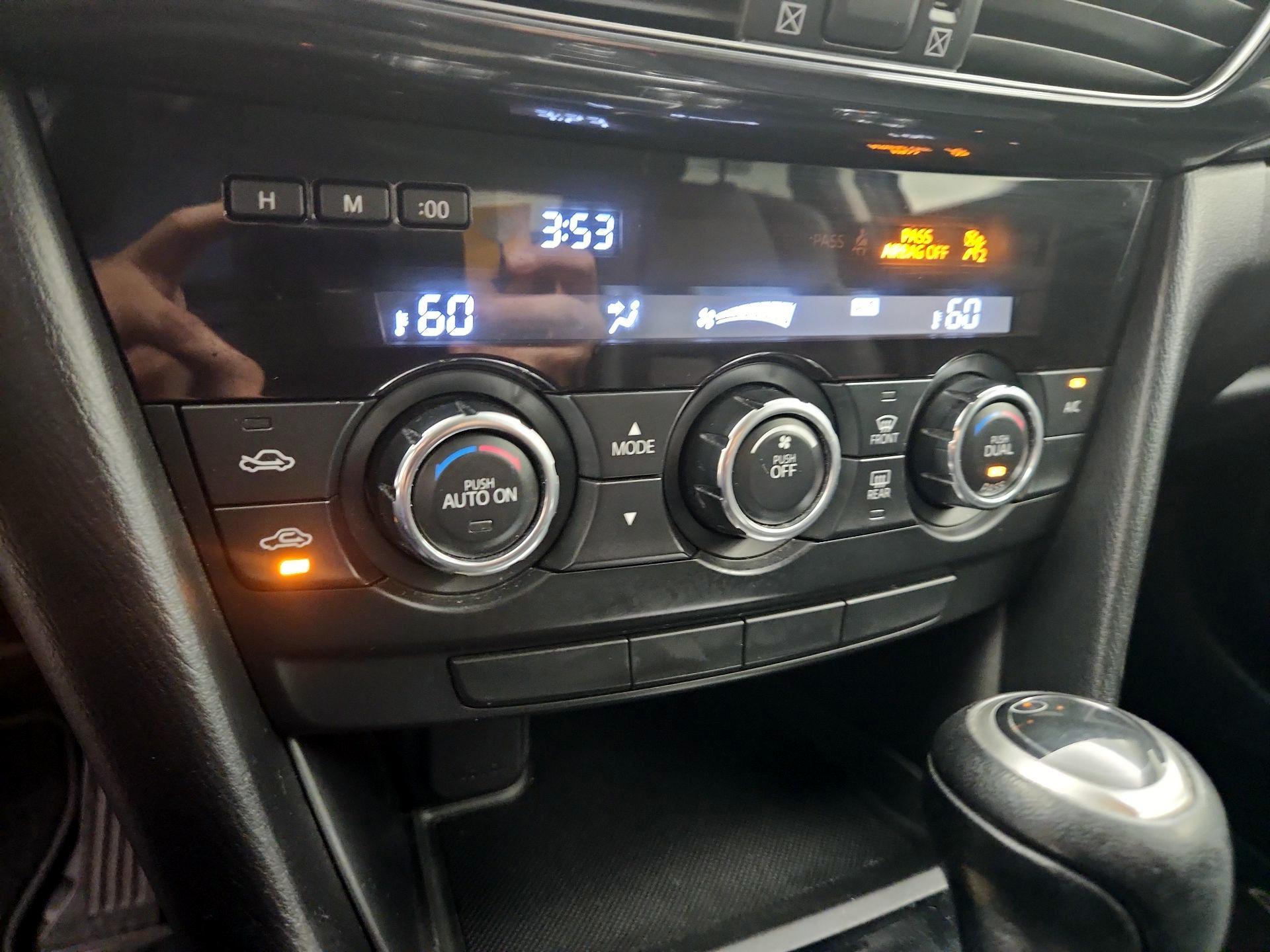 Thumbnail: 2014 Mazda Mazda6 - 16