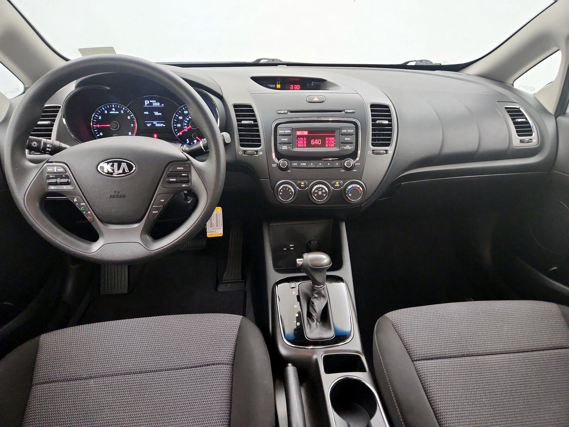 Thumbnail: 2018 Kia Forte - 9