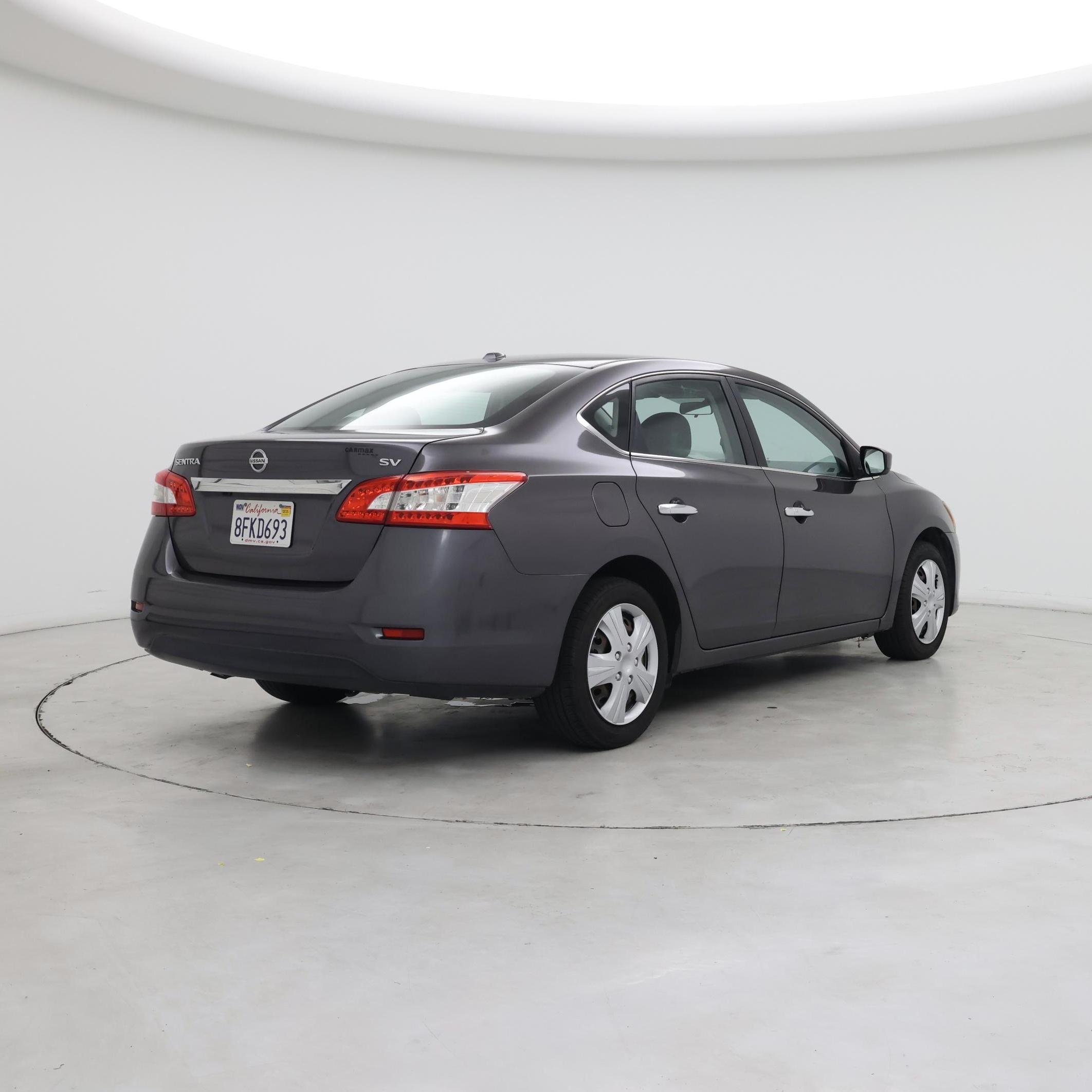 Thumbnail: 2015 Nissan Sentra - 8