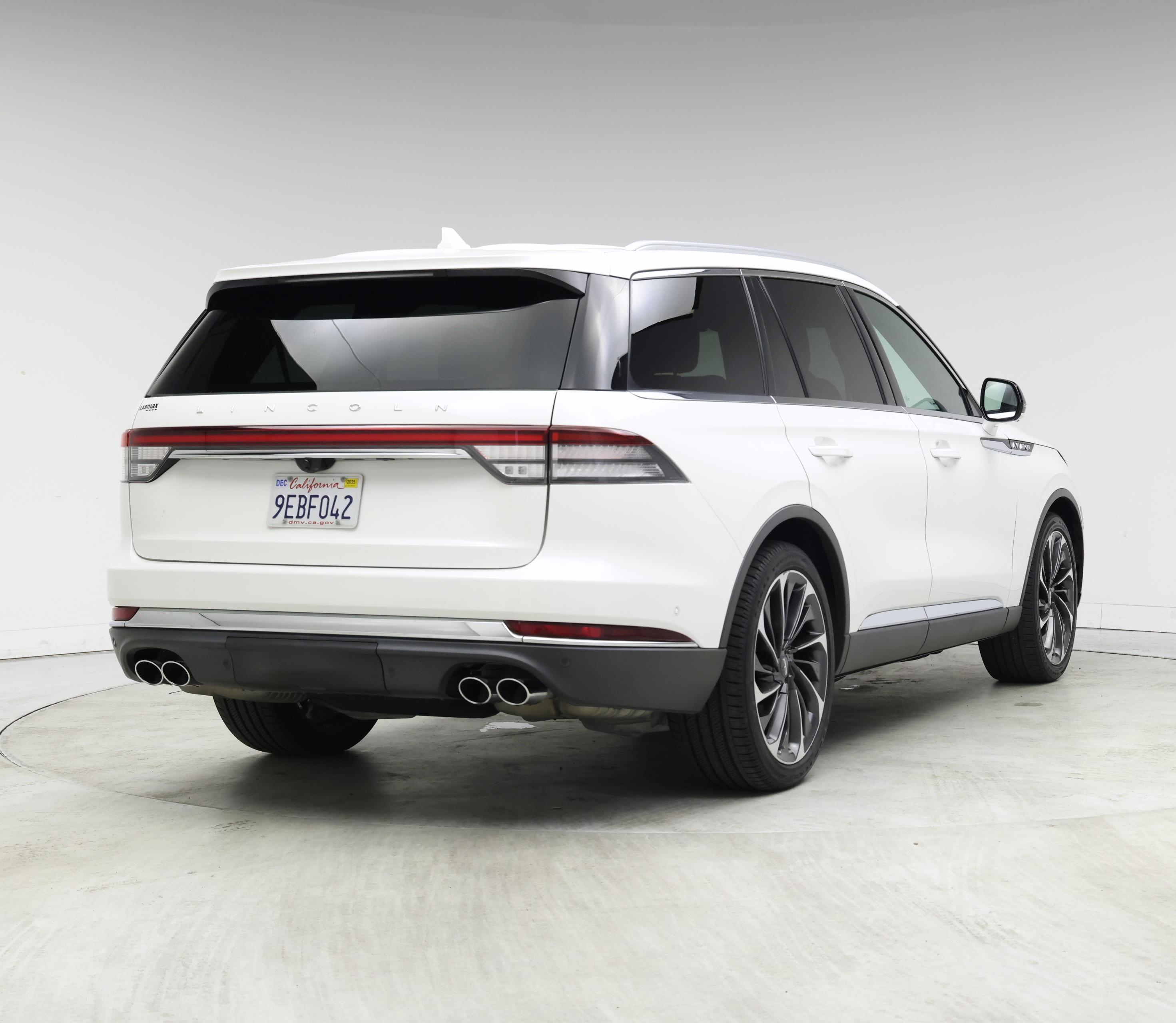 Thumbnail: 2022 Lincoln Aviator - 8