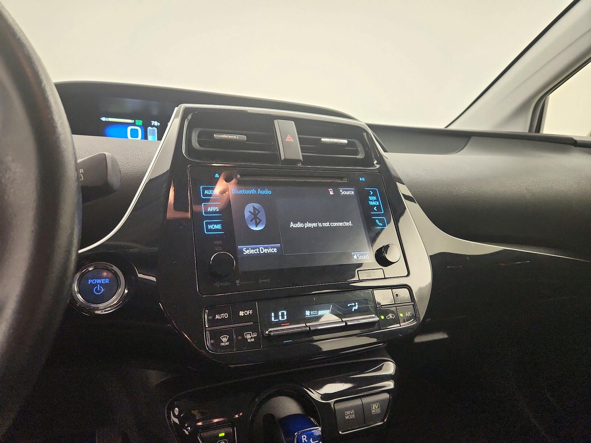 Thumbnail: 2016 Toyota Prius - 16