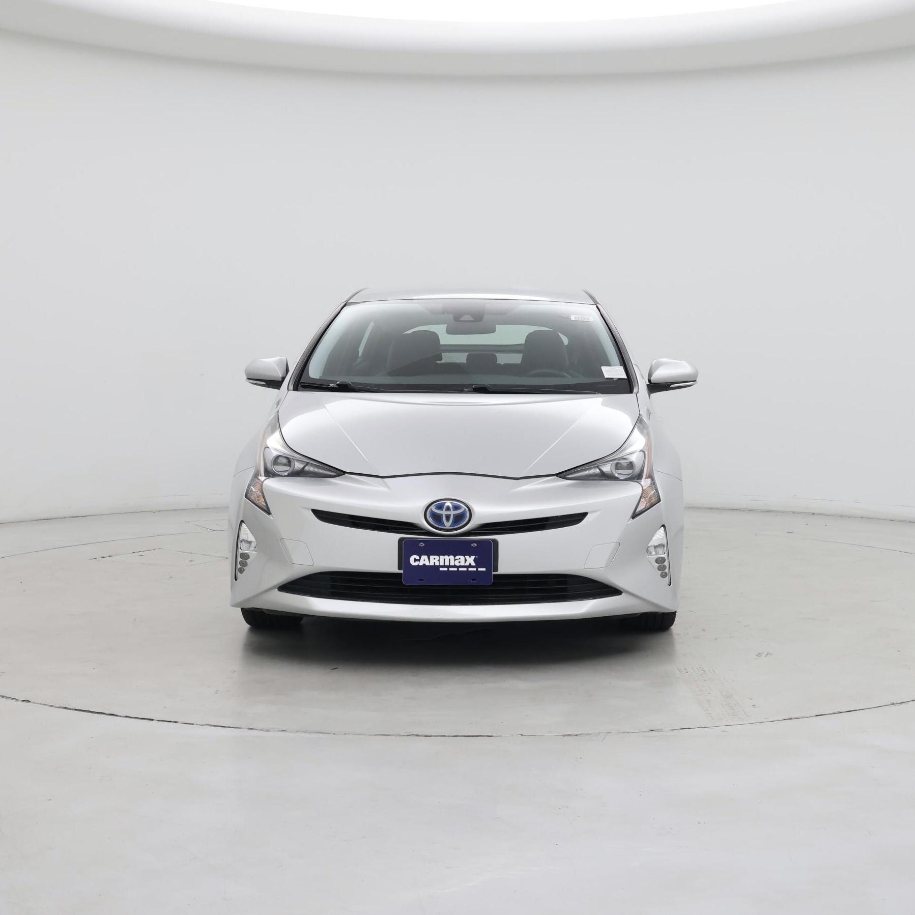 Thumbnail: 2016 Toyota Prius - 5