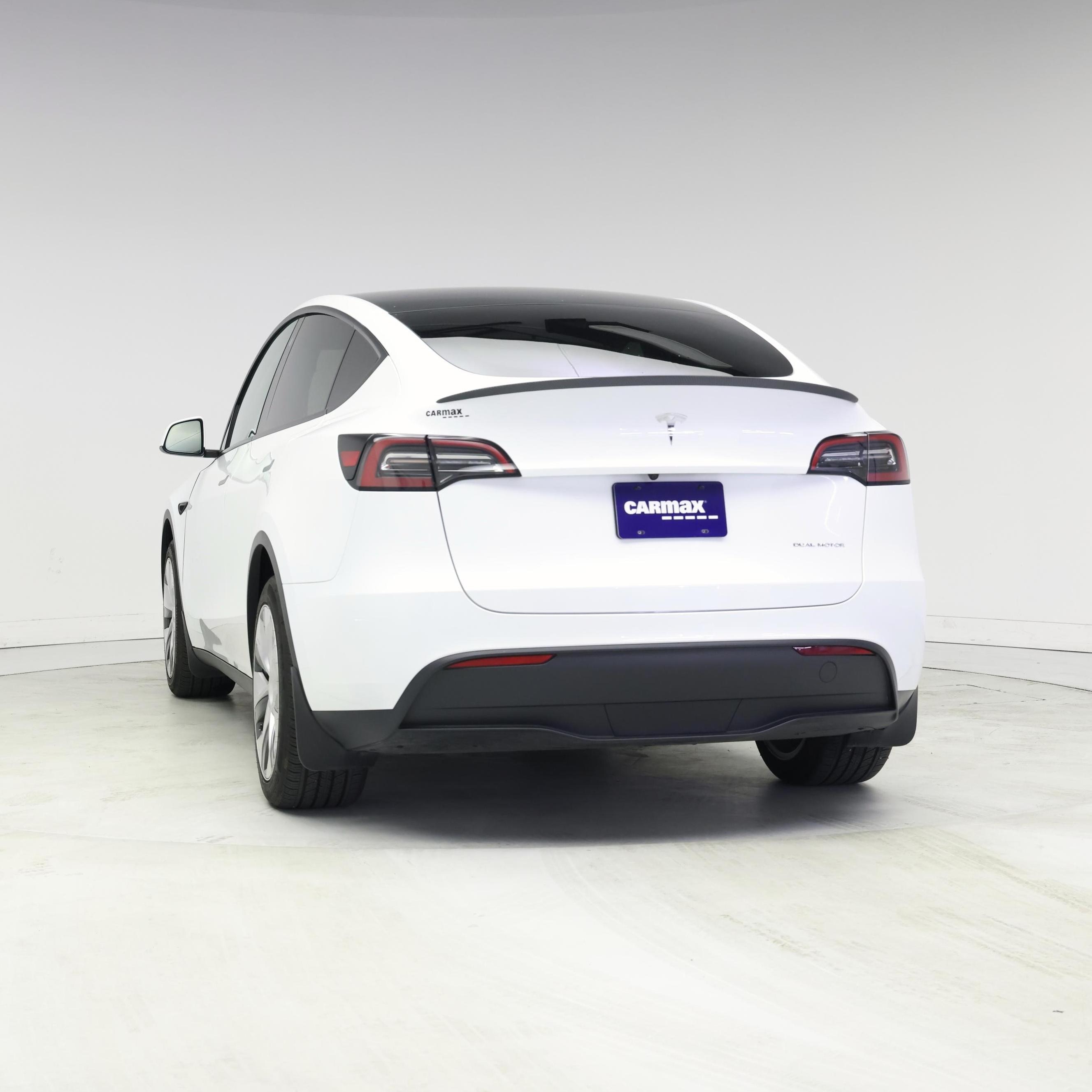 Thumbnail: 2023 Tesla Model Y - 6
