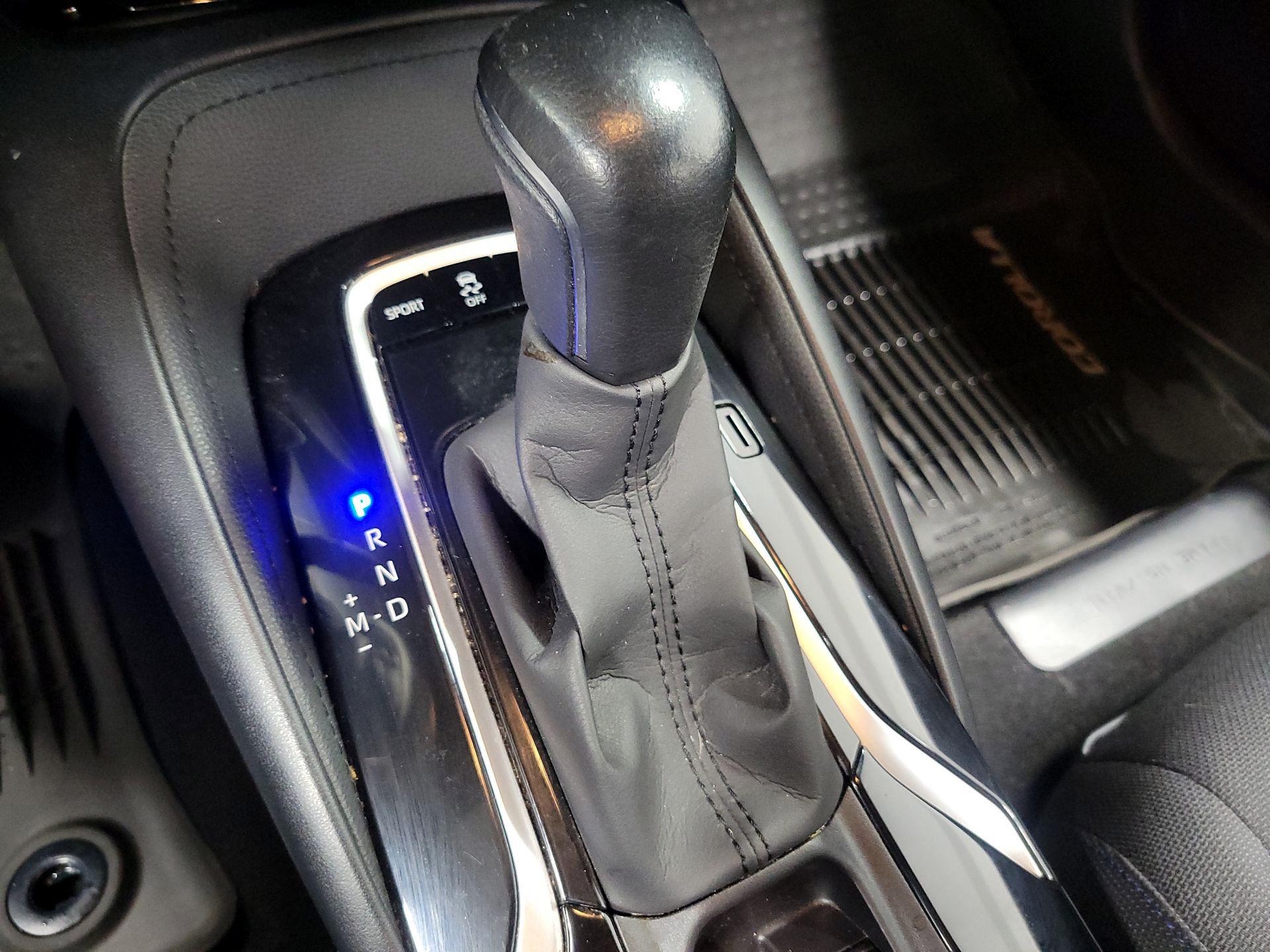 Thumbnail: 2020 Toyota Corolla - 15