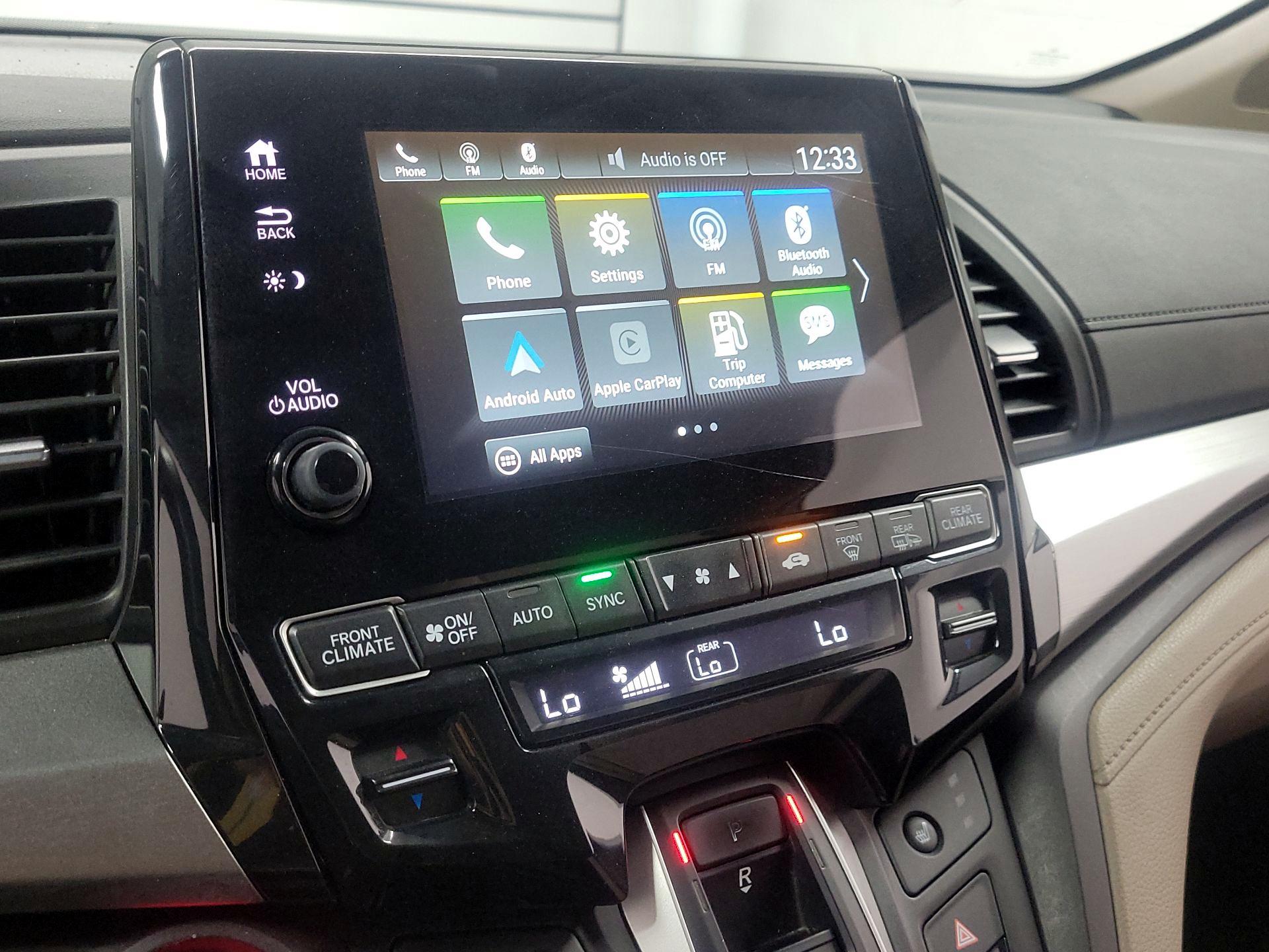 Thumbnail: 2019 Honda Odyssey - 15