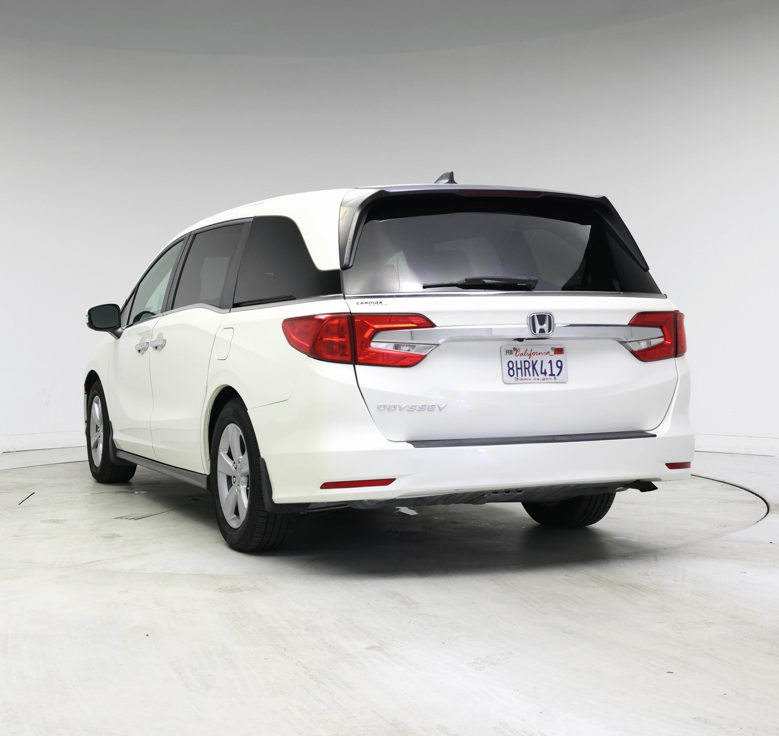 Thumbnail: 2019 Honda Odyssey - 2