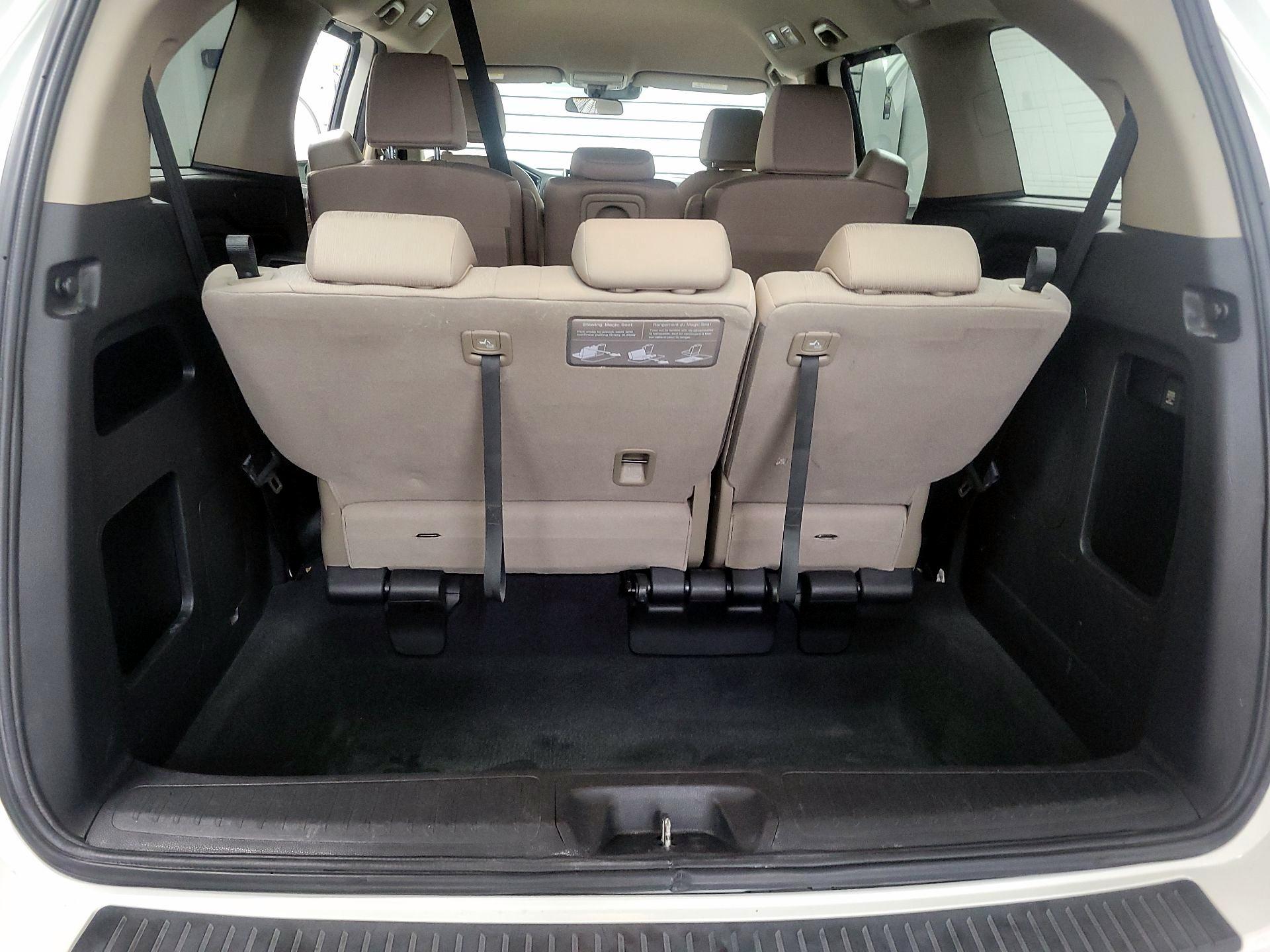 Thumbnail: 2019 Honda Odyssey - 19