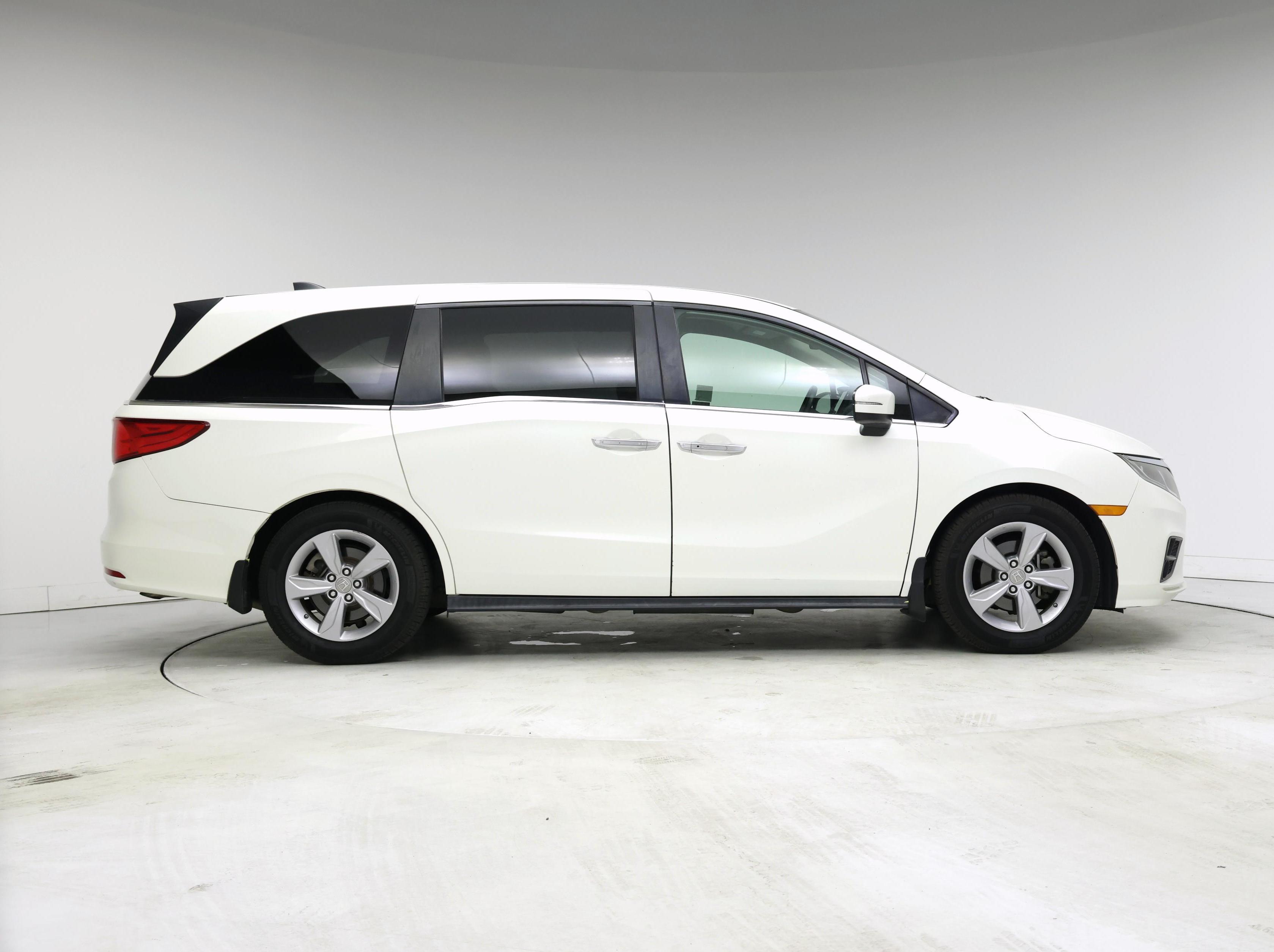 Thumbnail: 2019 Honda Odyssey - 7