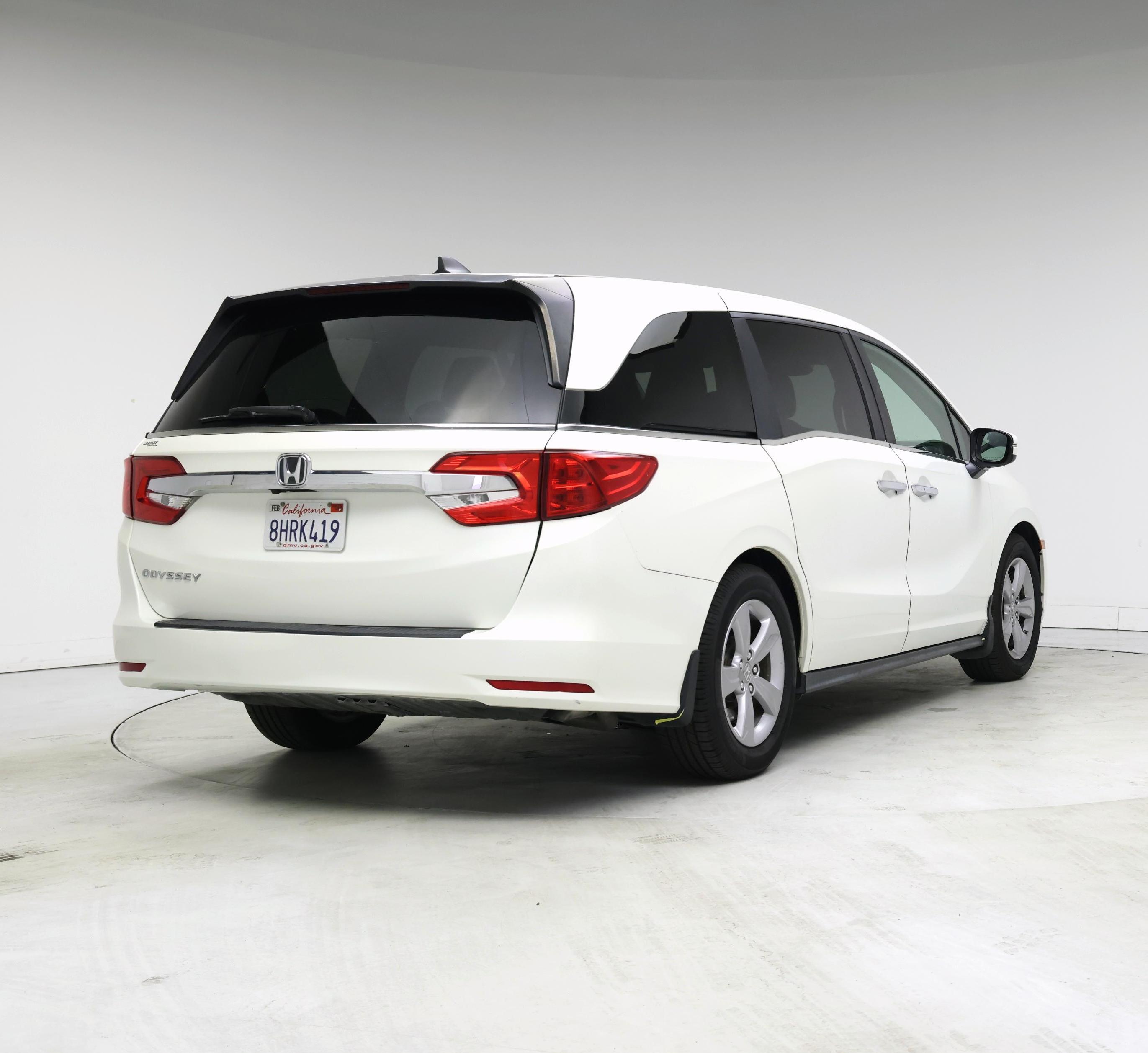 Thumbnail: 2019 Honda Odyssey - 8