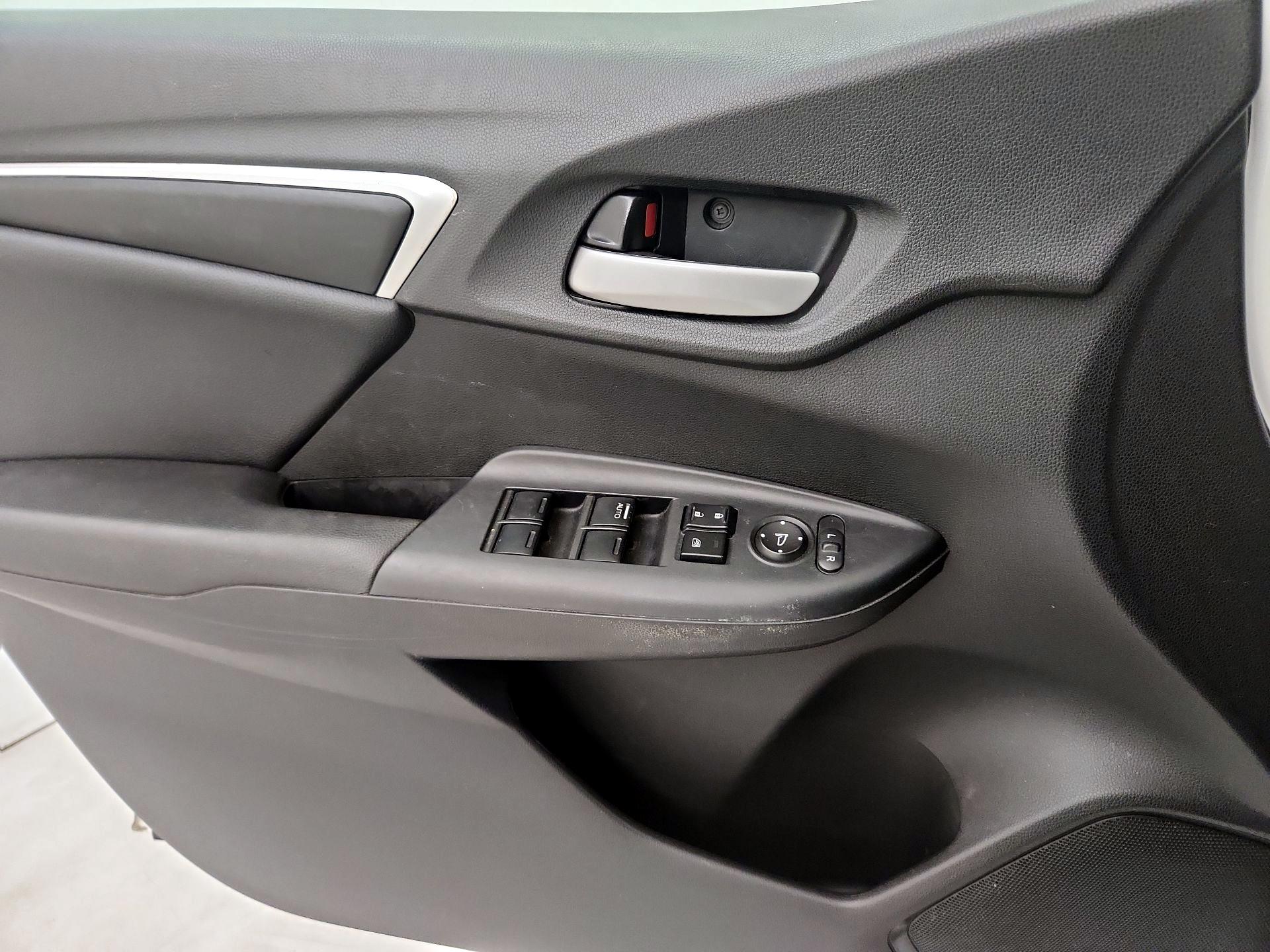 Thumbnail: 2015 Honda Fit - 12