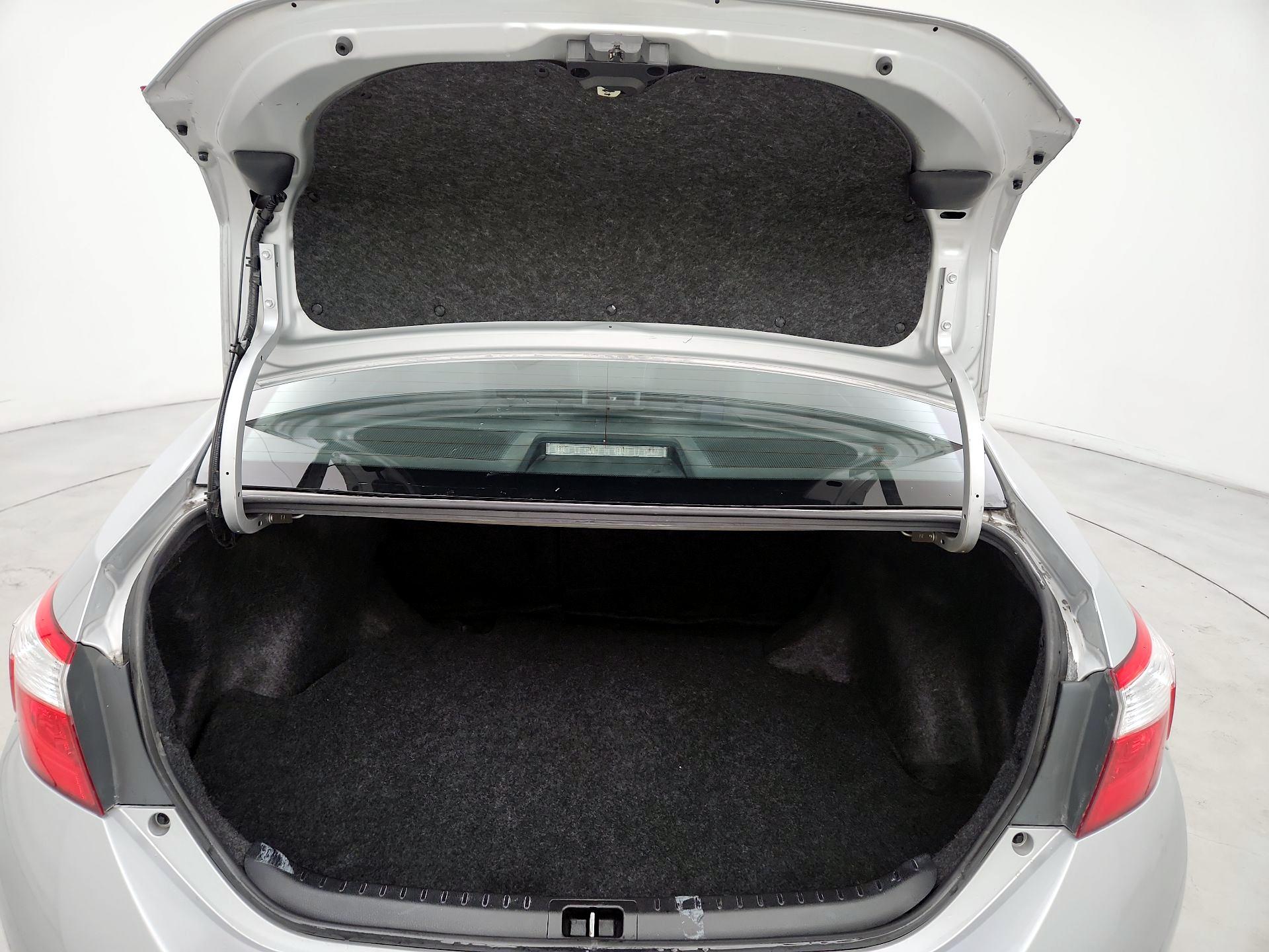 Thumbnail: 2015 Toyota Corolla - 20