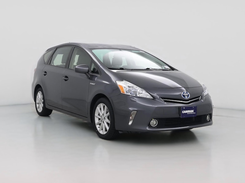 2013 Toyota Prius v Three -
                  Irvine, CA