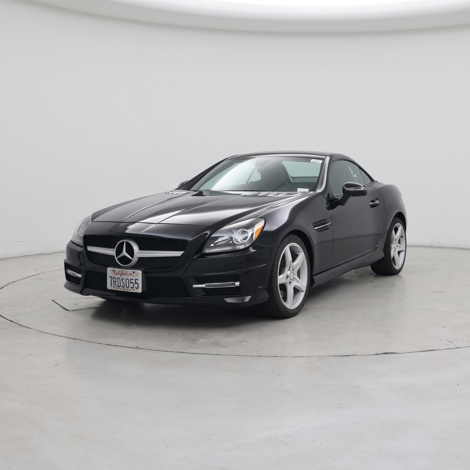 Thumbnail: 2016 Mercedes-Benz SLK - 4