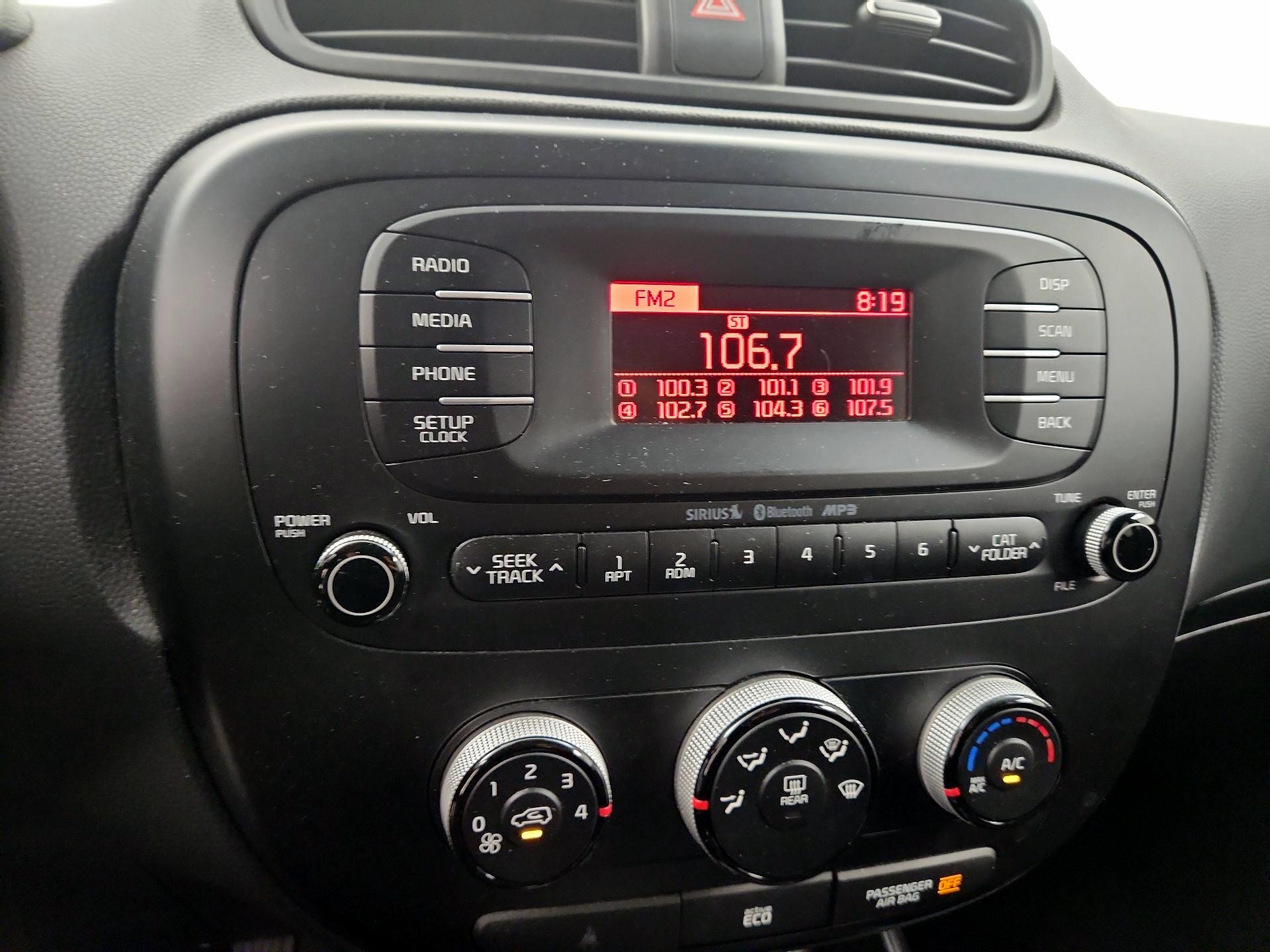 Thumbnail: 2016 Kia Soul - 14