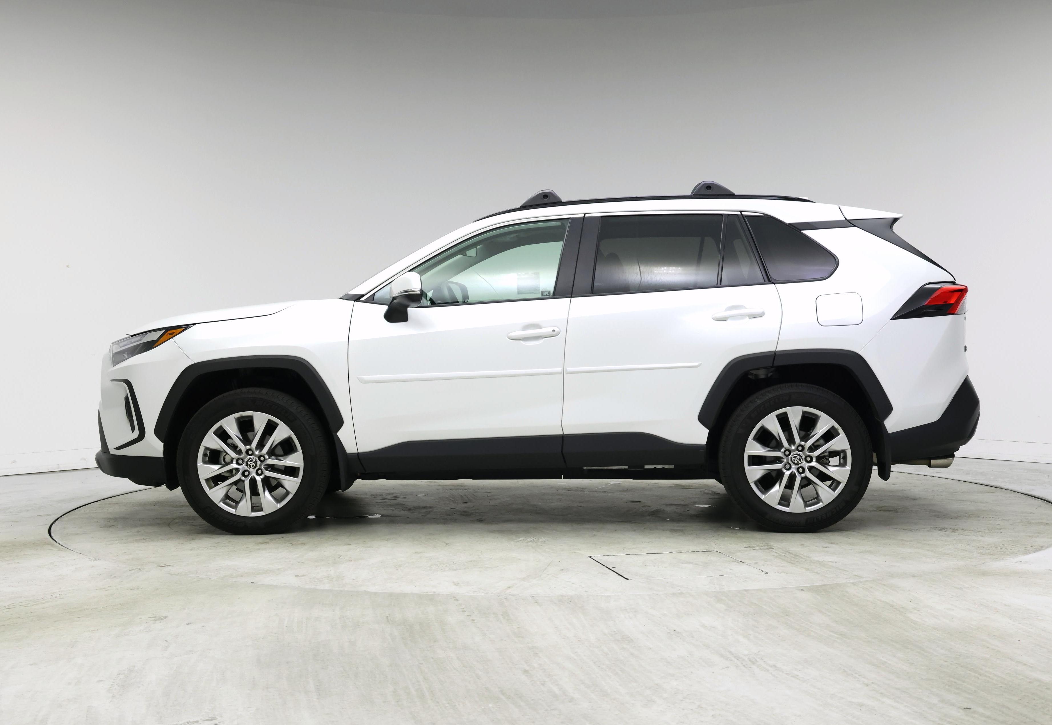 Thumbnail: 2024 Toyota RAV4 - 3
