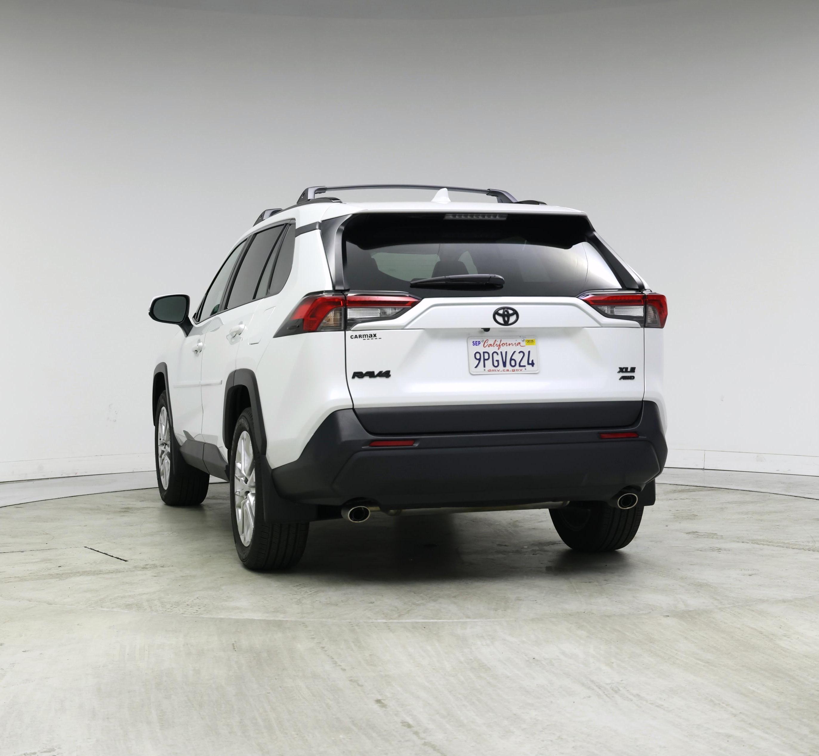 Thumbnail: 2024 Toyota RAV4 - 6