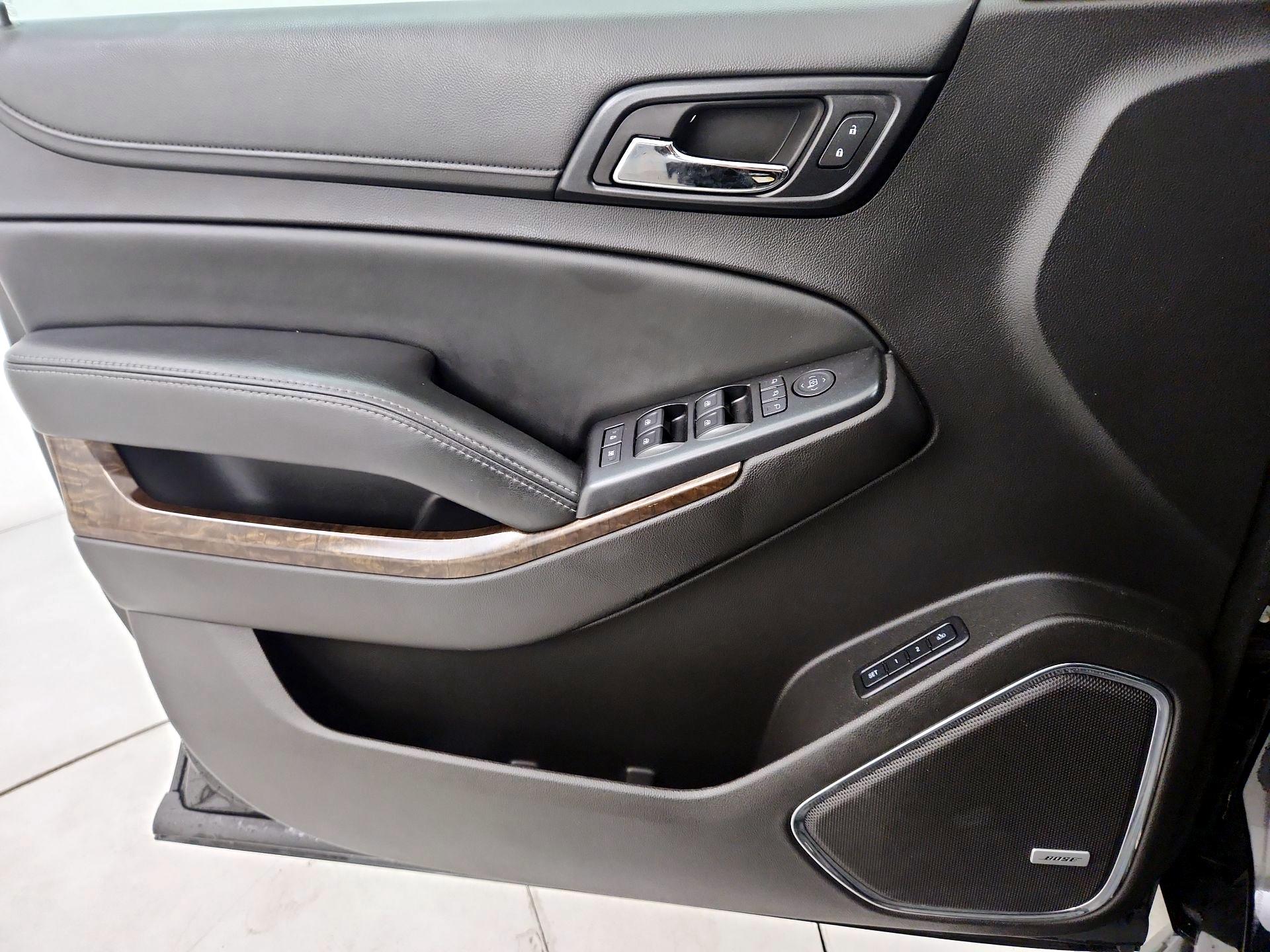 Thumbnail: 2015 Chevrolet Tahoe - 12