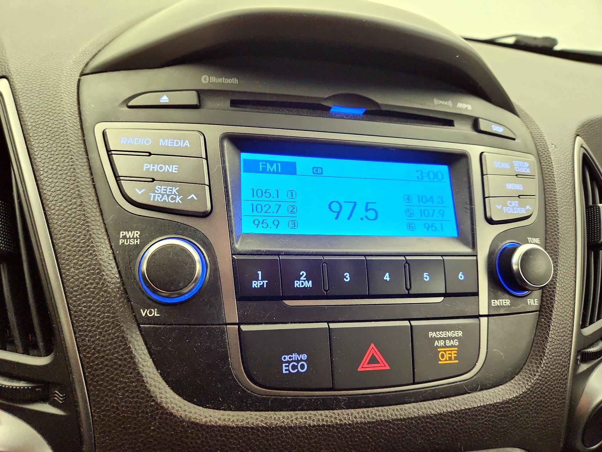 Thumbnail: 2015 Hyundai Tucson - 14