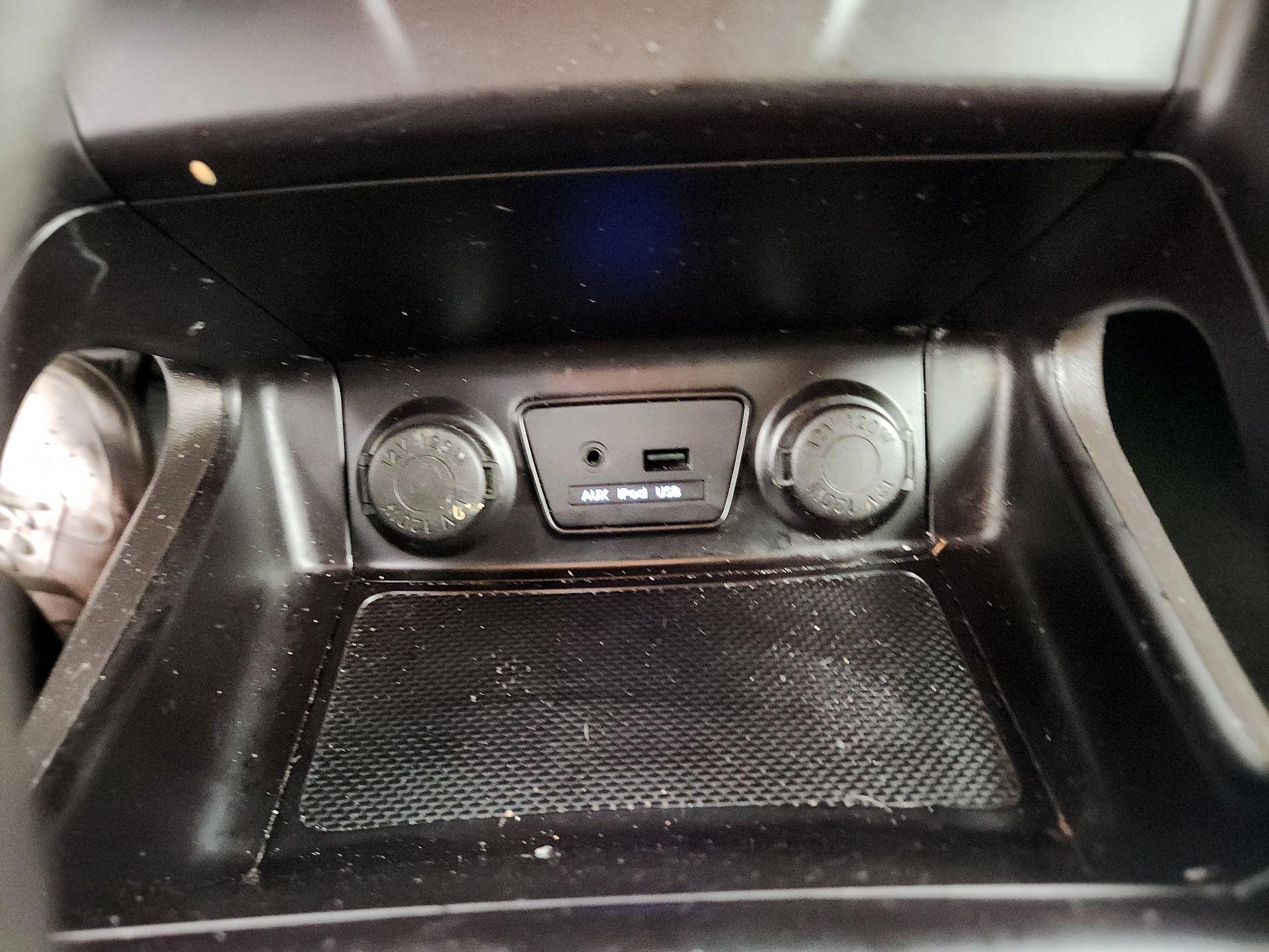 Thumbnail: 2015 Hyundai Tucson - 17