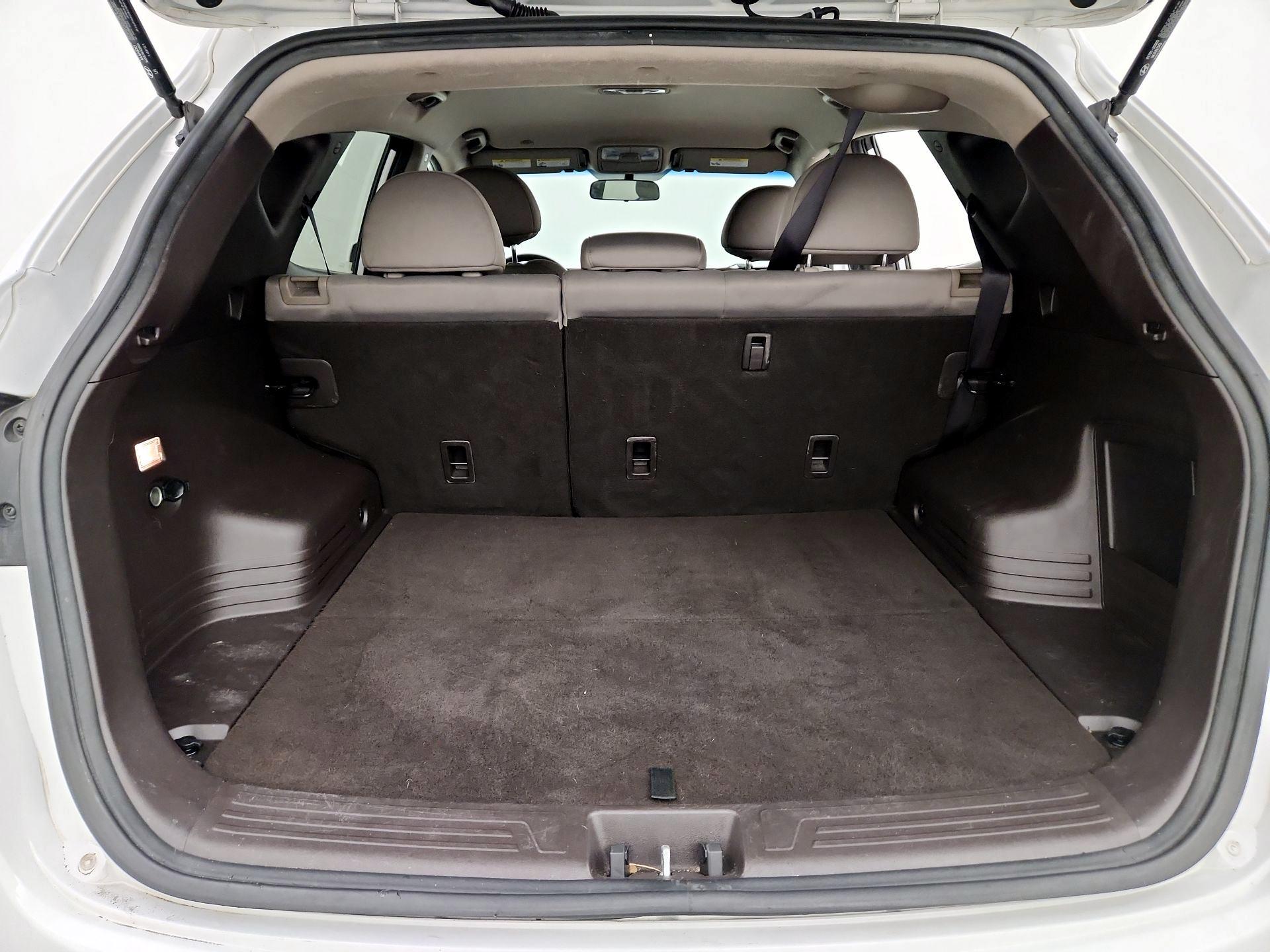 Thumbnail: 2015 Hyundai Tucson - 19