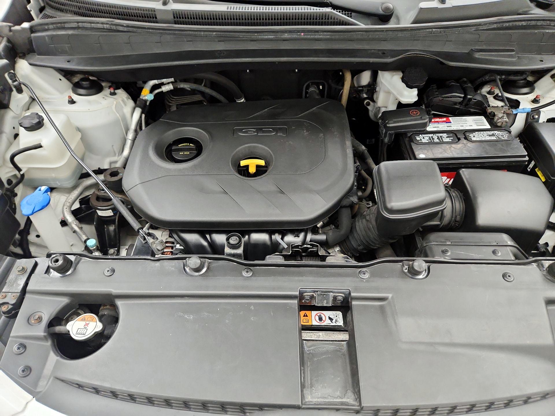 Thumbnail: 2015 Hyundai Tucson - 20