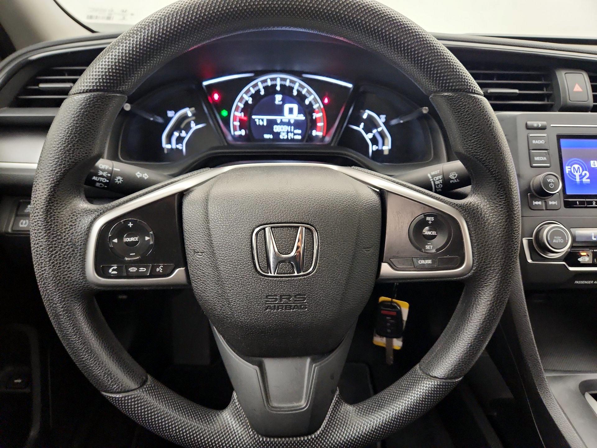 Thumbnail: 2016 Honda Civic - 10