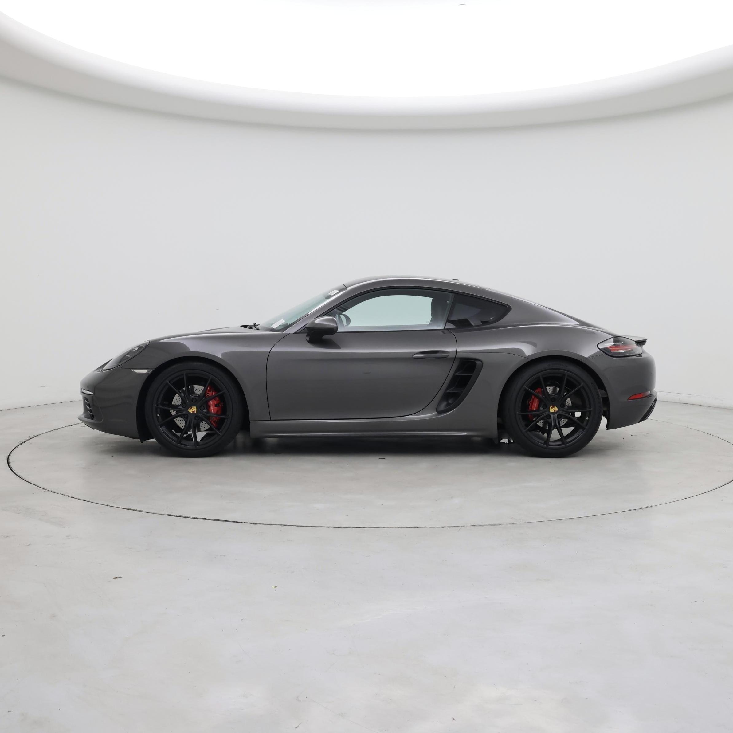Thumbnail: 2018 Porsche 718 Cayman - 3