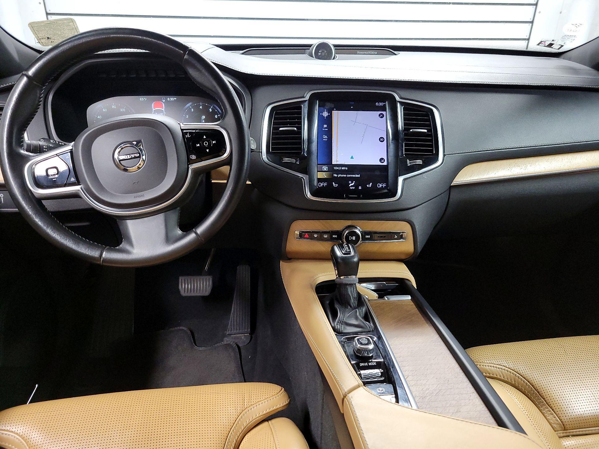 Thumbnail: 2019 Volvo XC90 - 9