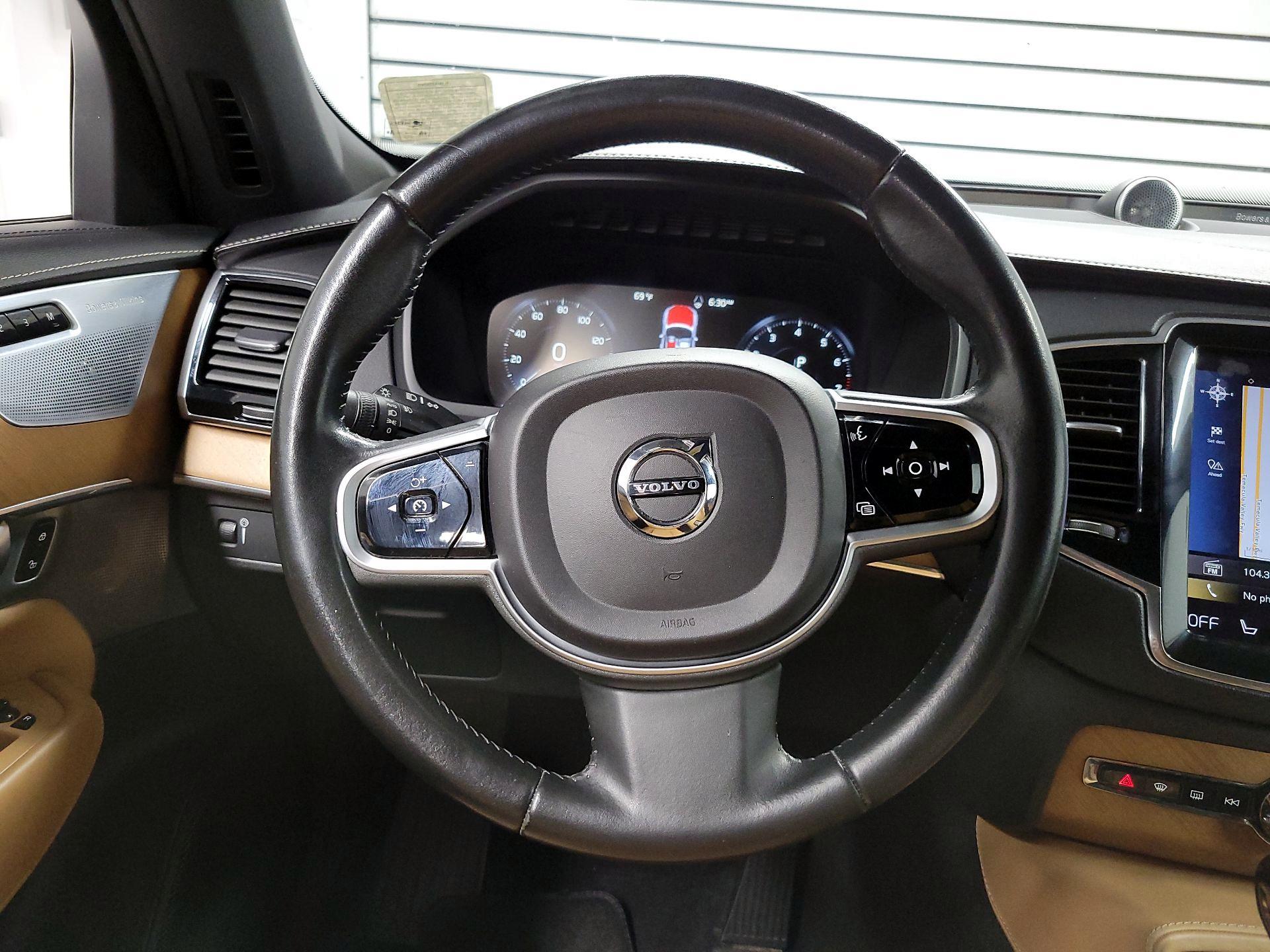 Thumbnail: 2019 Volvo XC90 - 10
