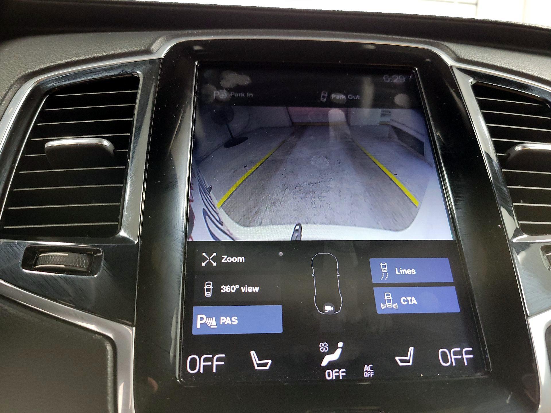 Thumbnail: 2019 Volvo XC90 - 15