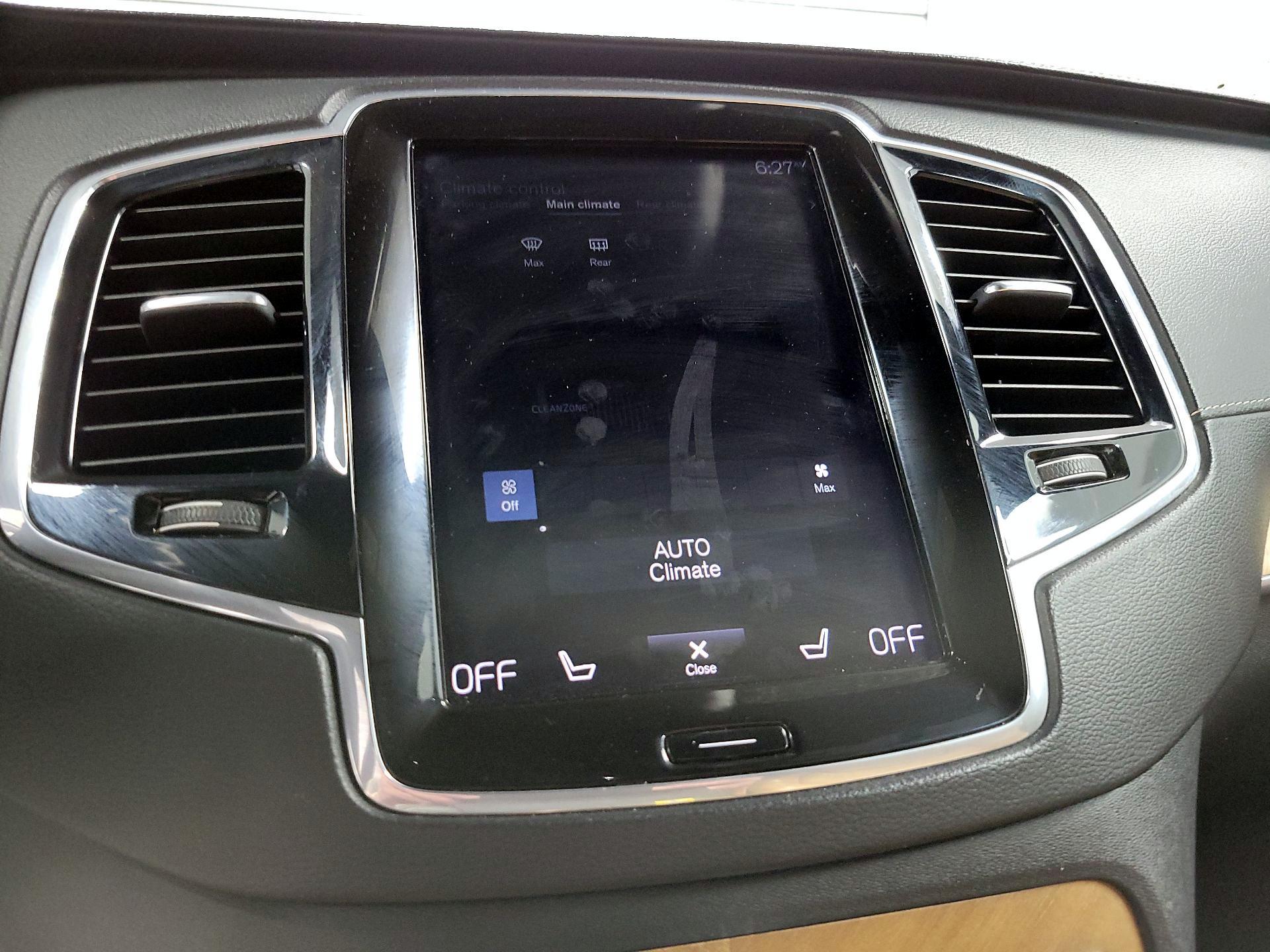 Thumbnail: 2019 Volvo XC90 - 17