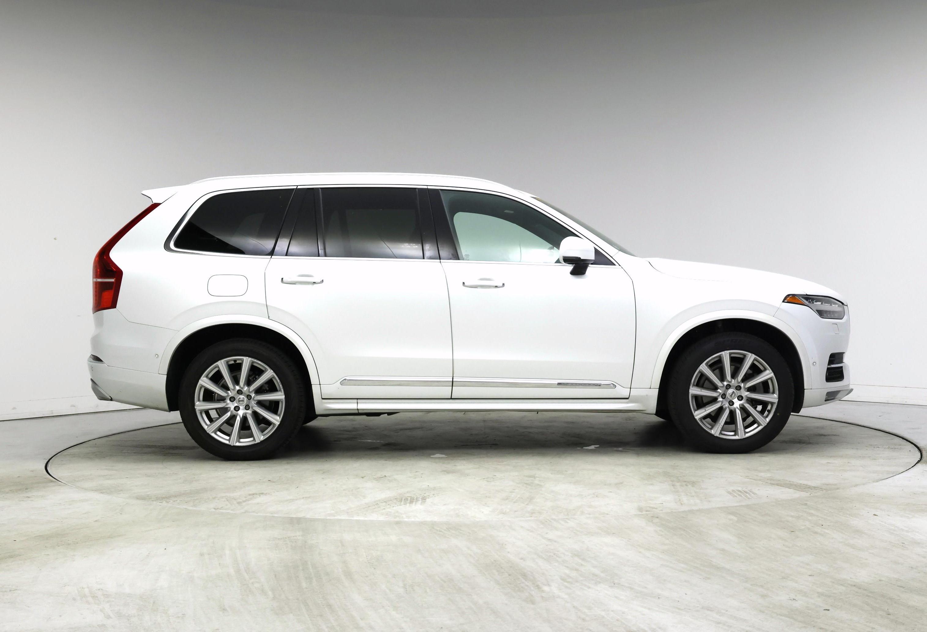 Thumbnail: 2019 Volvo XC90 - 7