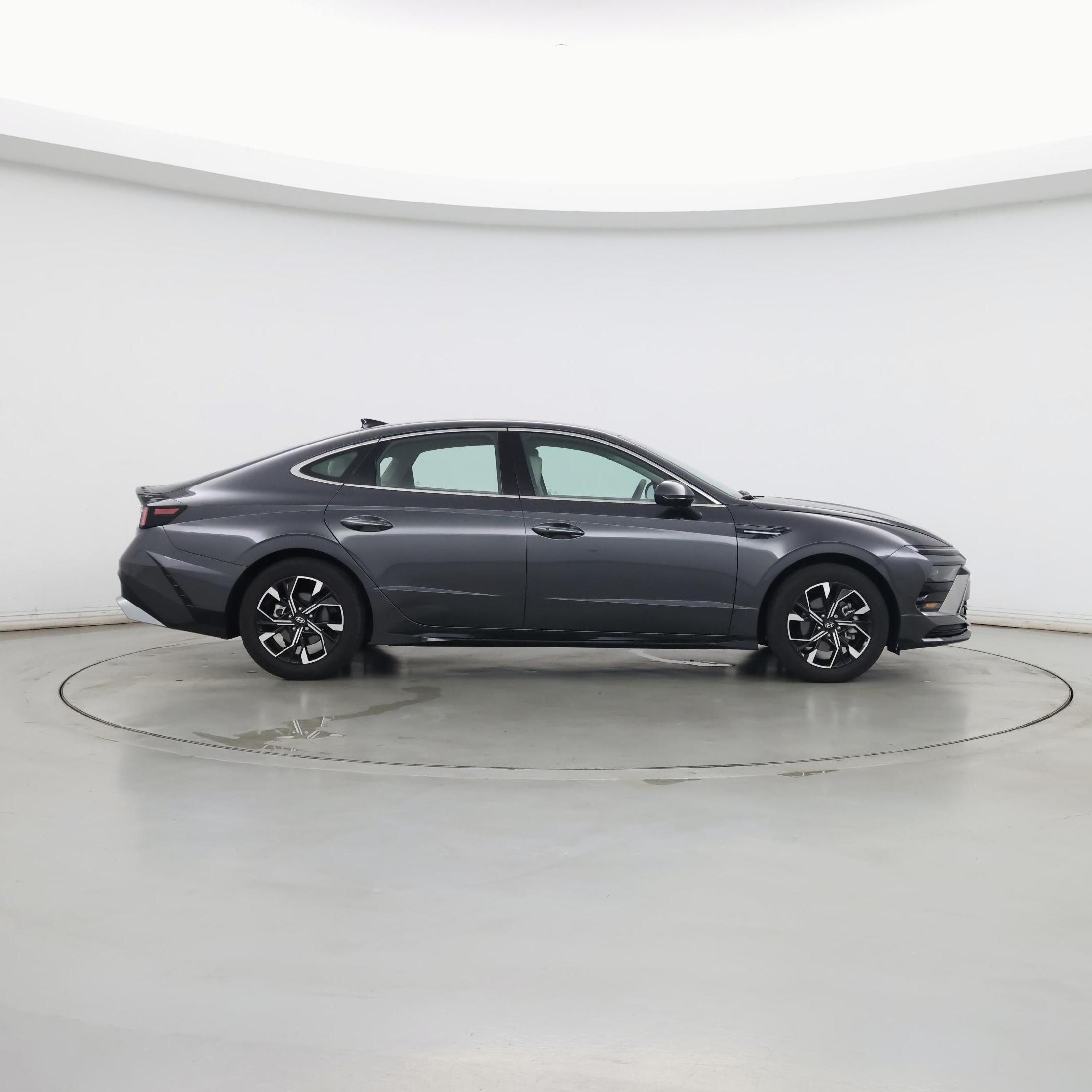 Thumbnail: 2024 Hyundai Sonata - 7