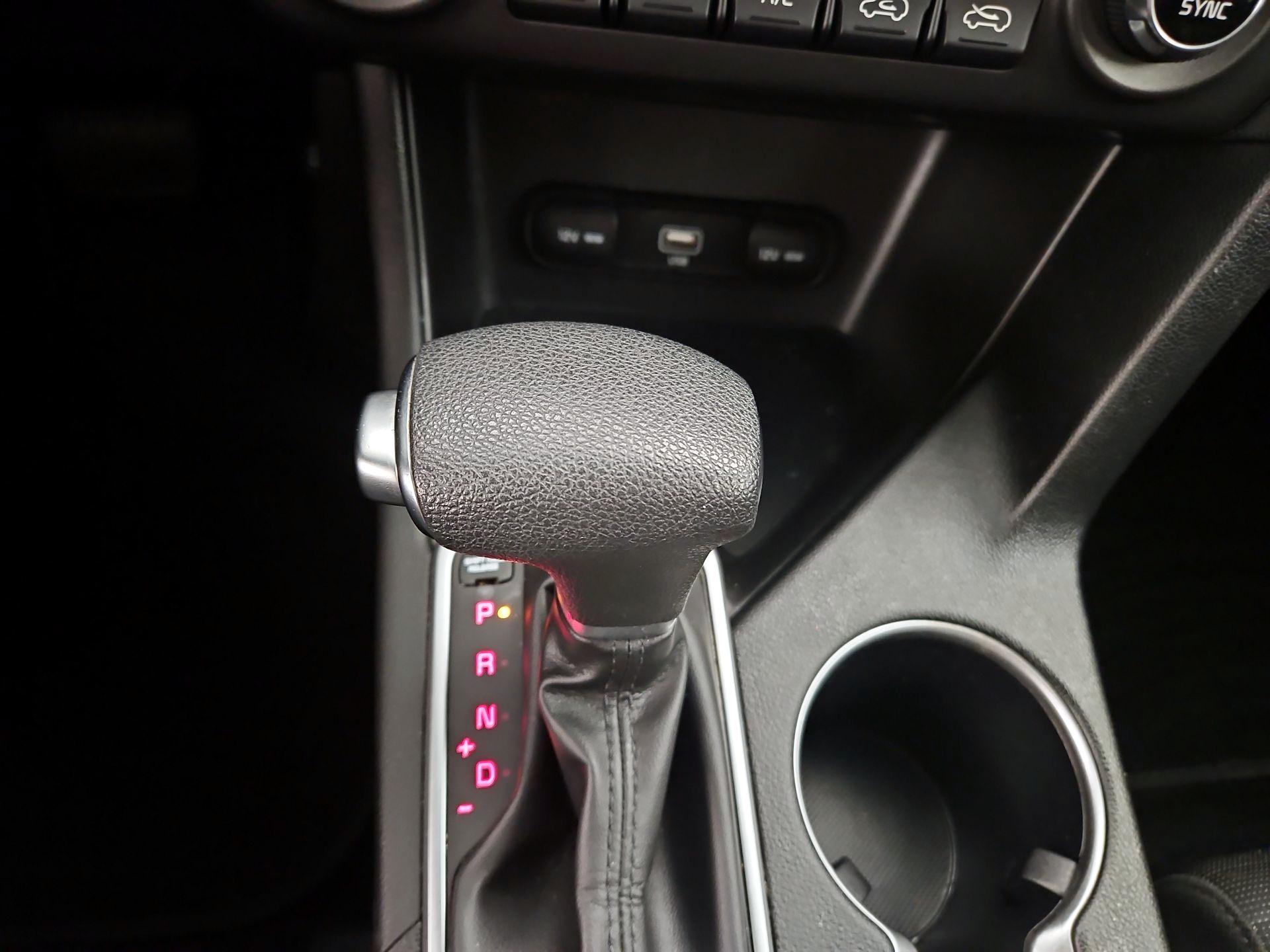 Thumbnail: 2020 Kia Sportage - 17