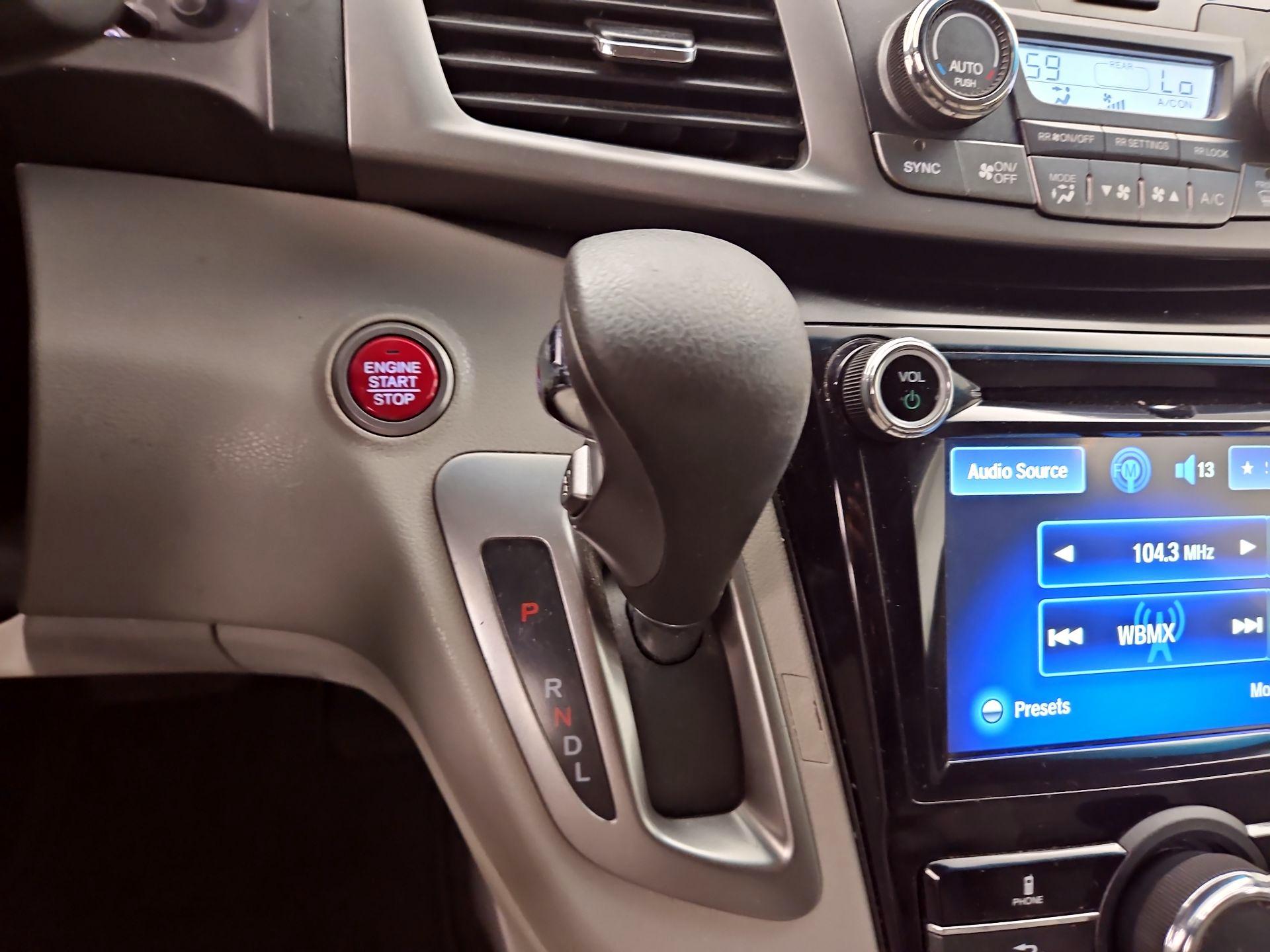 Thumbnail: 2016 Honda Odyssey - 17