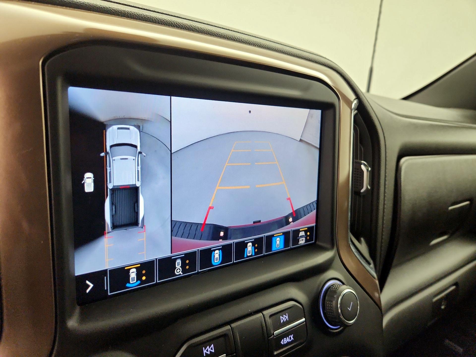 Thumbnail: 2020 Chevrolet Silverado 3500 - 14