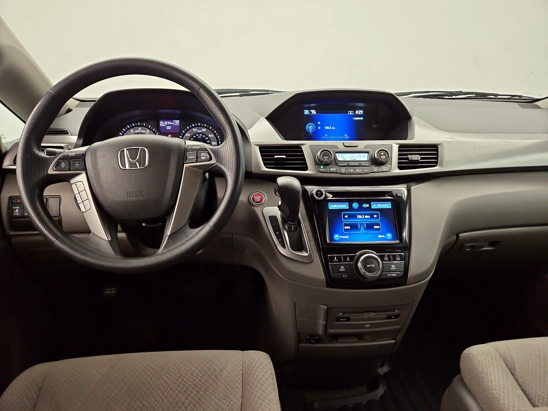 Thumbnail: 2016 Honda Odyssey - 9