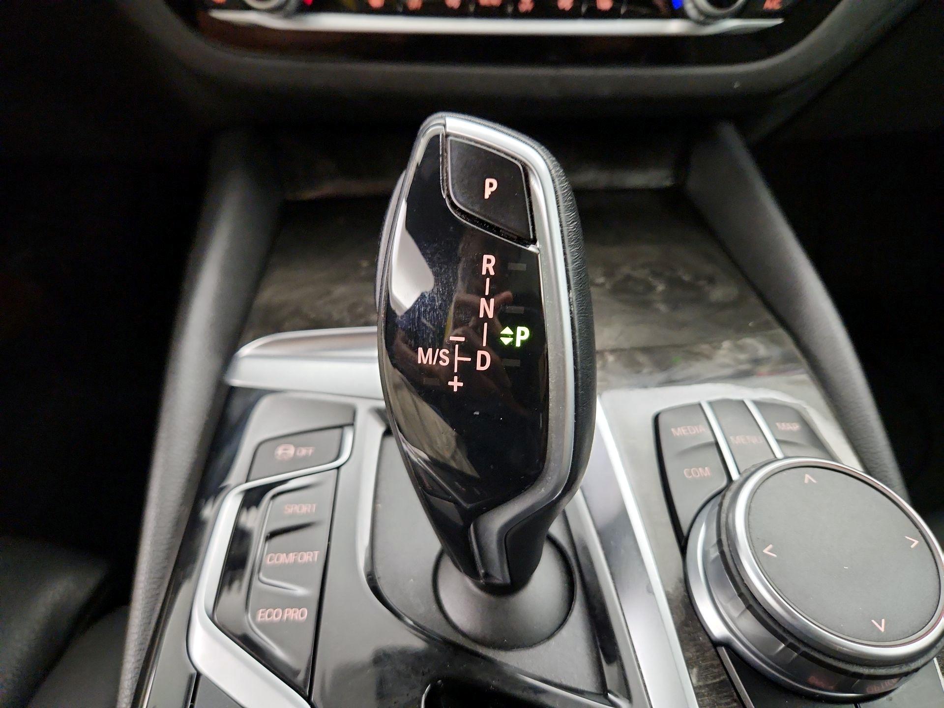 Thumbnail: 2019 BMW 5 Series - 18