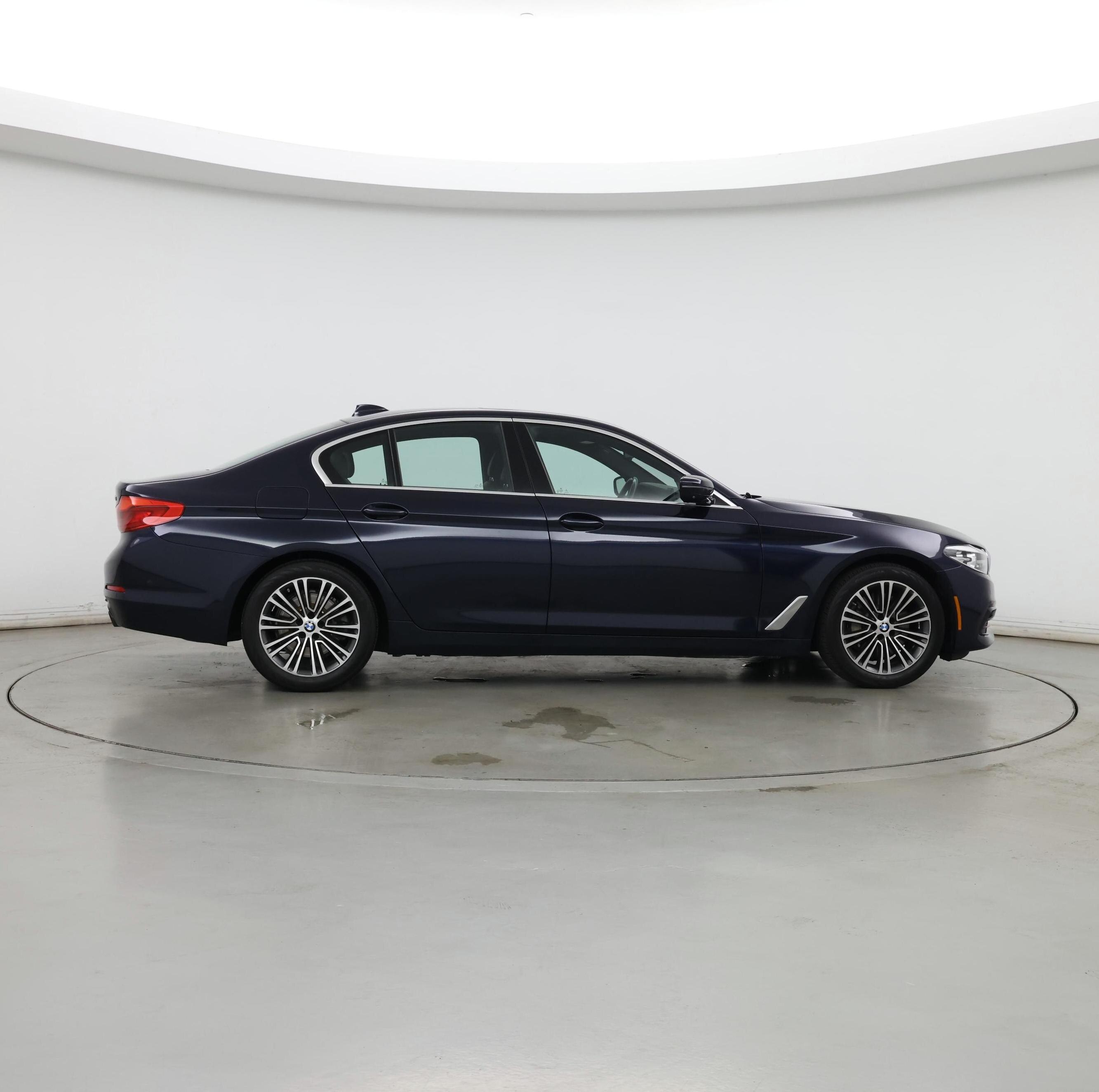 Thumbnail: 2019 BMW 5 Series - 7