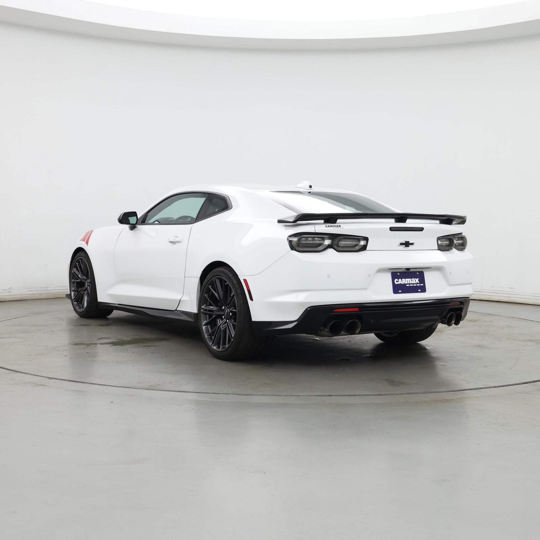Thumbnail: 2021 Chevrolet Camaro - 2