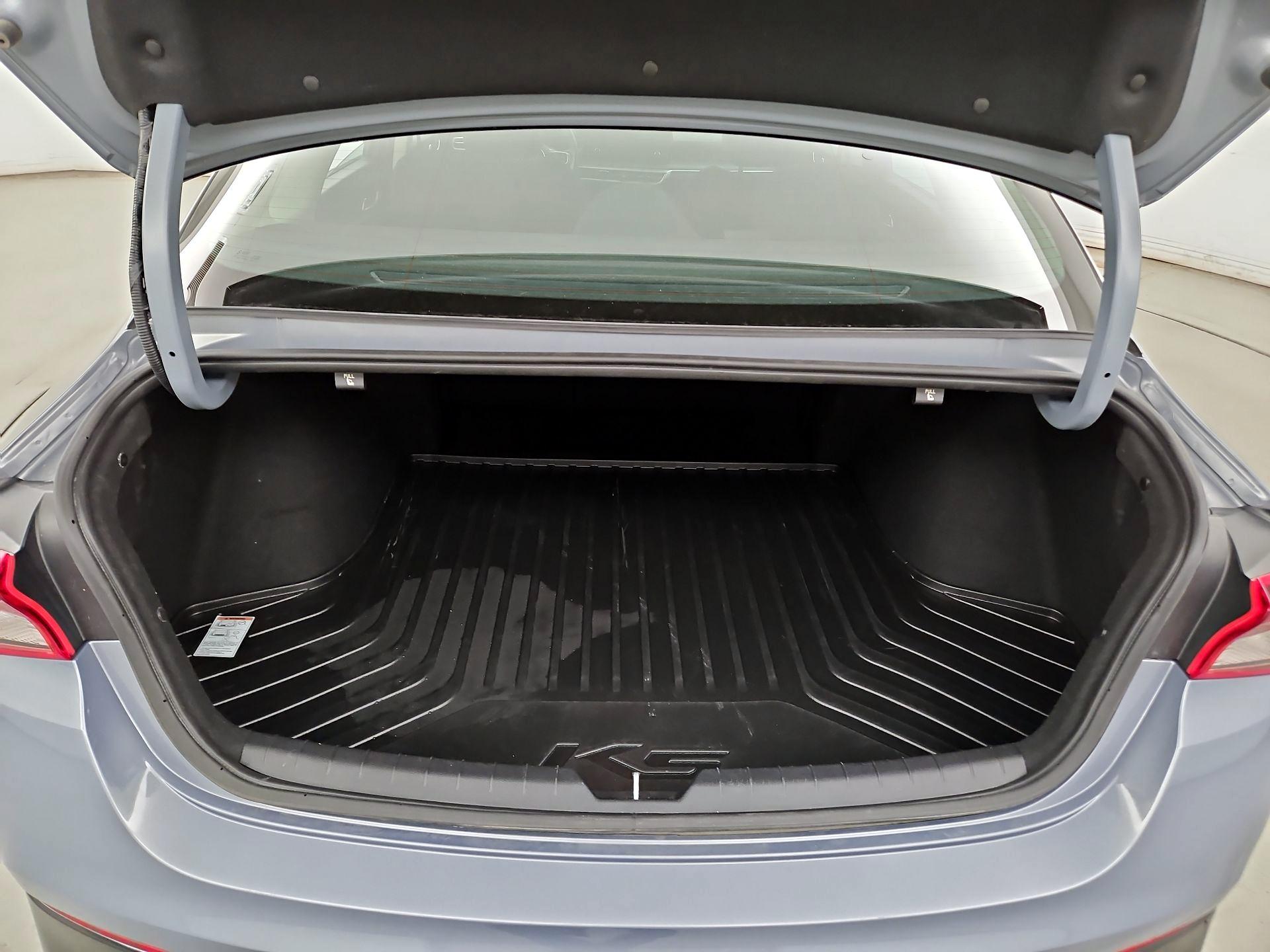 Thumbnail: 2021 Kia K5 - 20