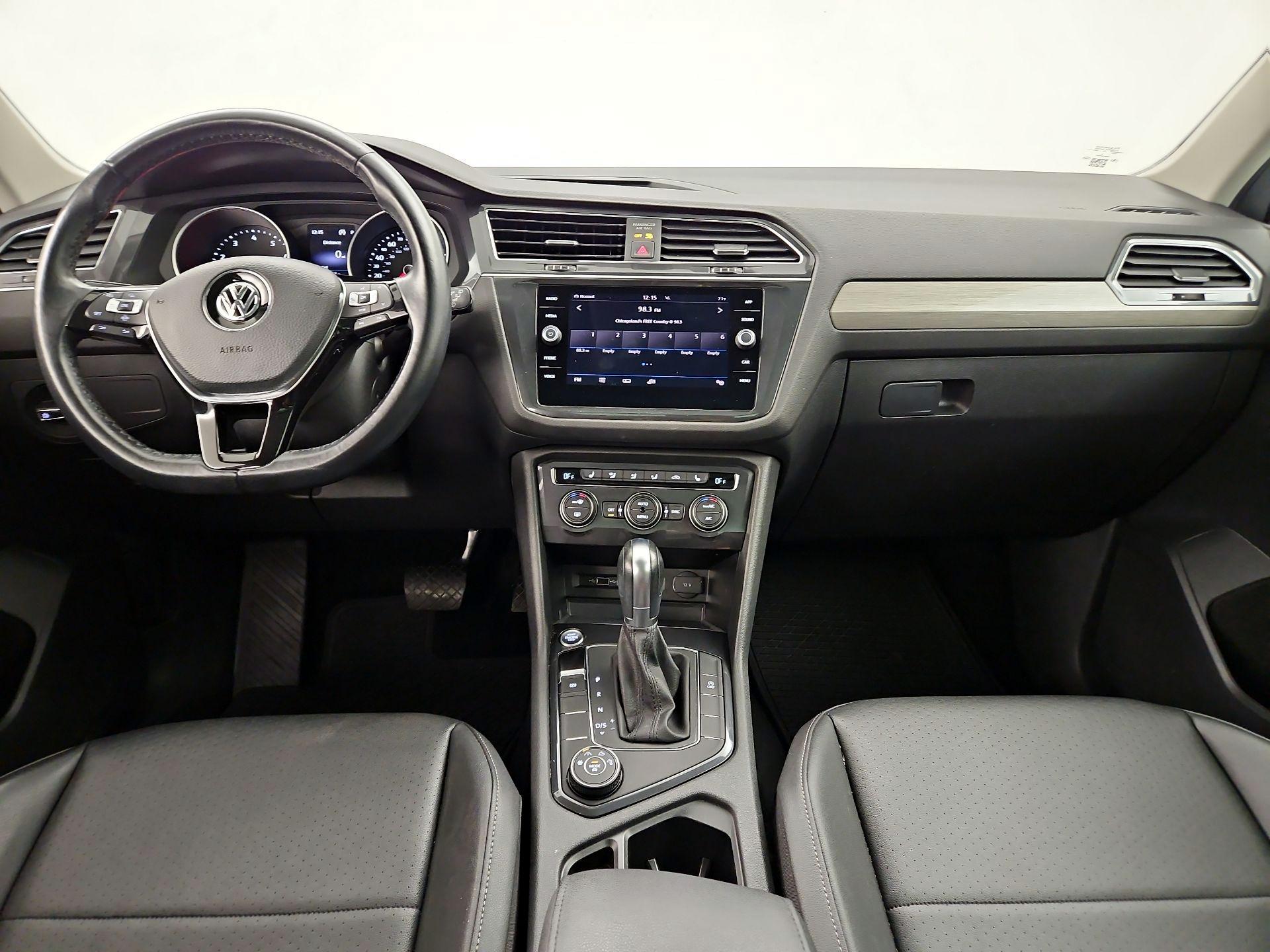 Thumbnail: 2019 Volkswagen Tiguan - 9
