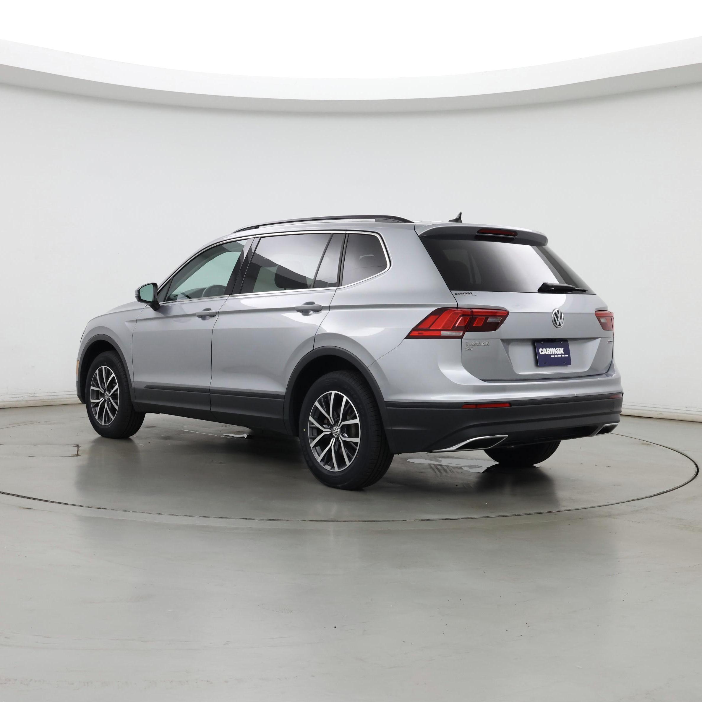 Thumbnail: 2019 Volkswagen Tiguan - 2