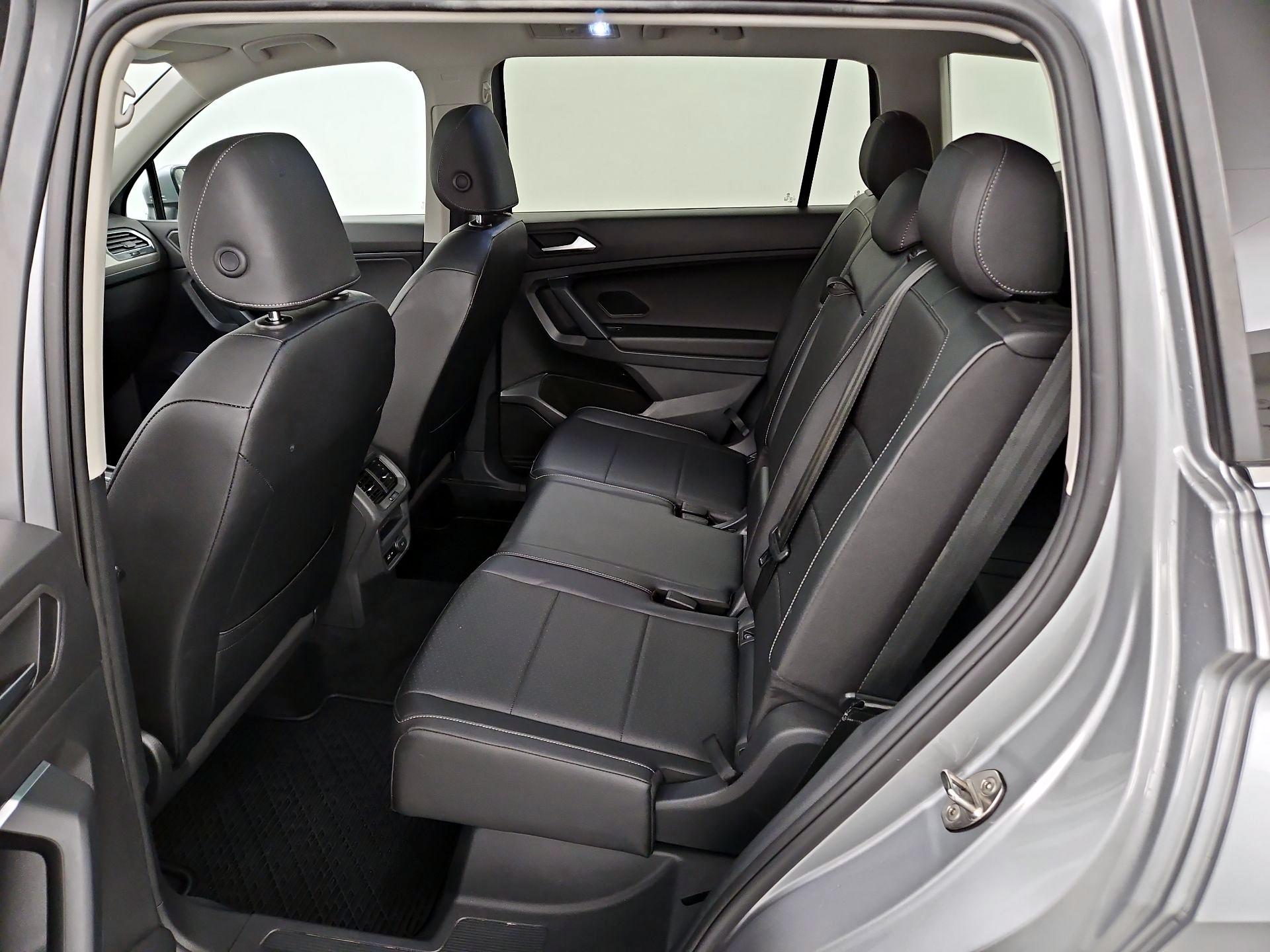 Thumbnail: 2019 Volkswagen Tiguan - 20