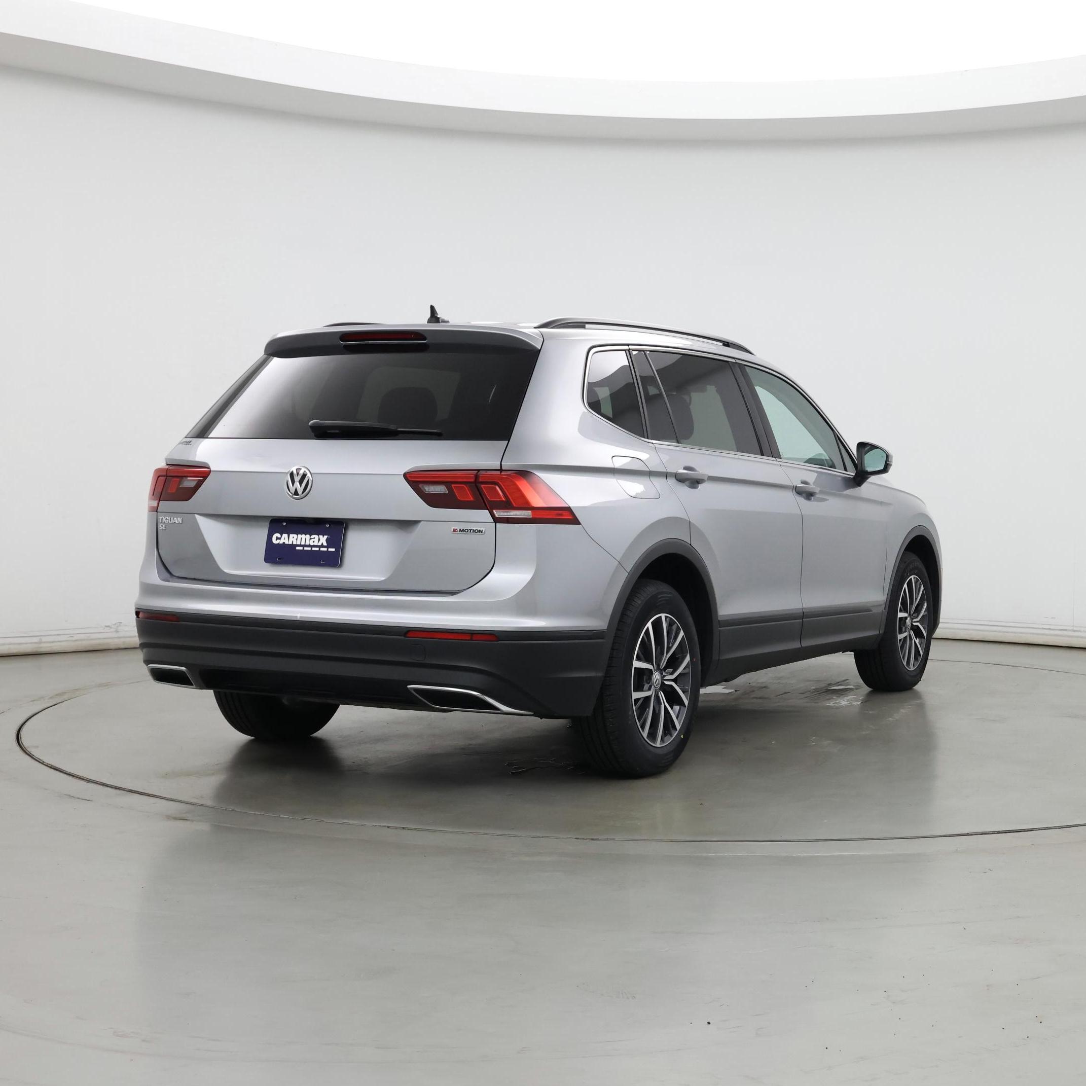 Thumbnail: 2019 Volkswagen Tiguan - 8