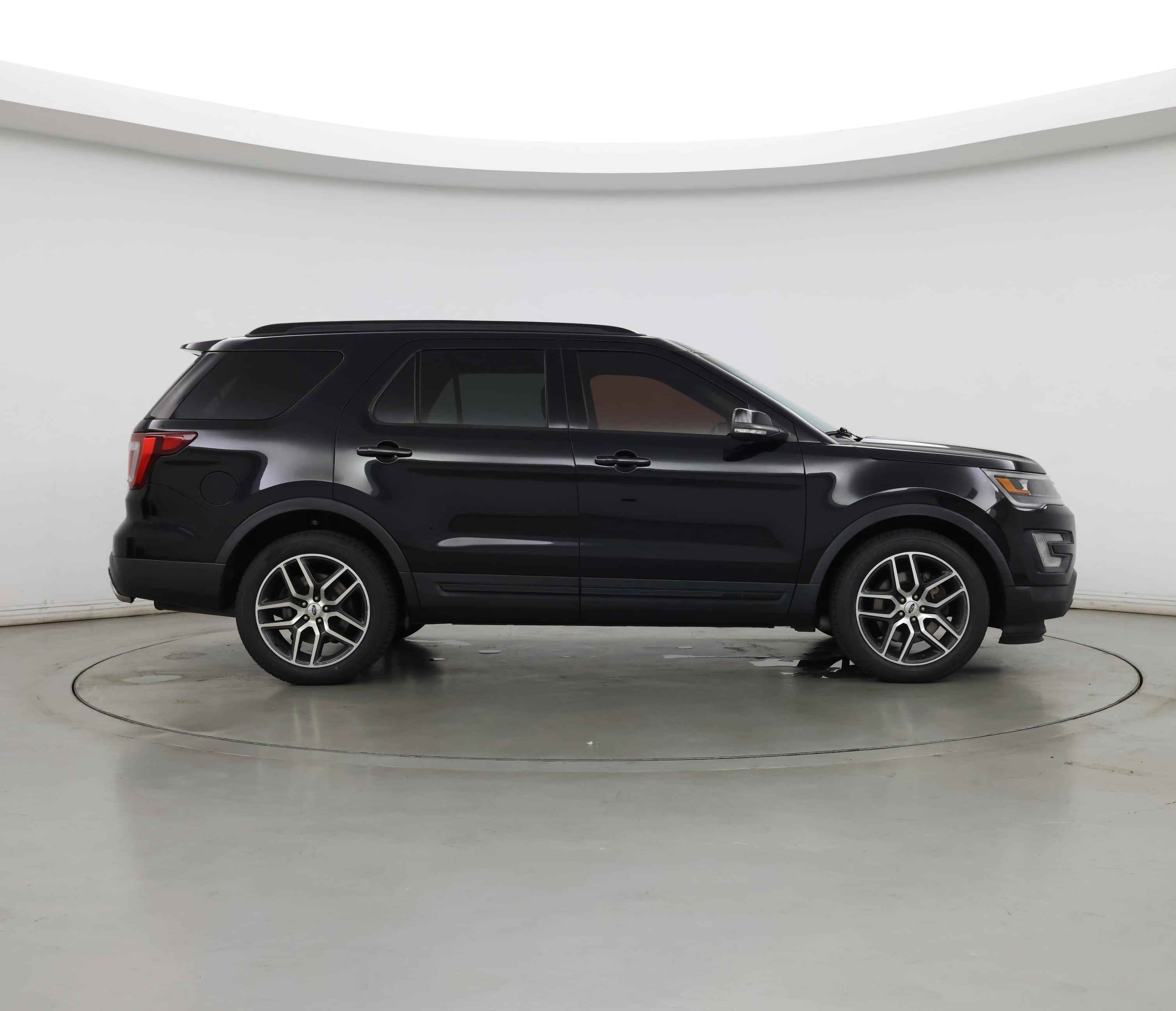 Thumbnail: 2017 Ford Explorer - 7